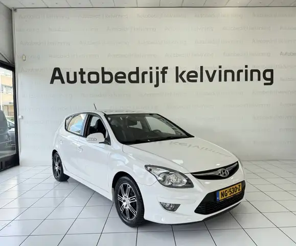Hyundai I30 view 3