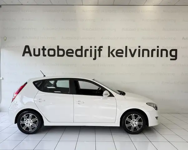 Hyundai I30 view 5