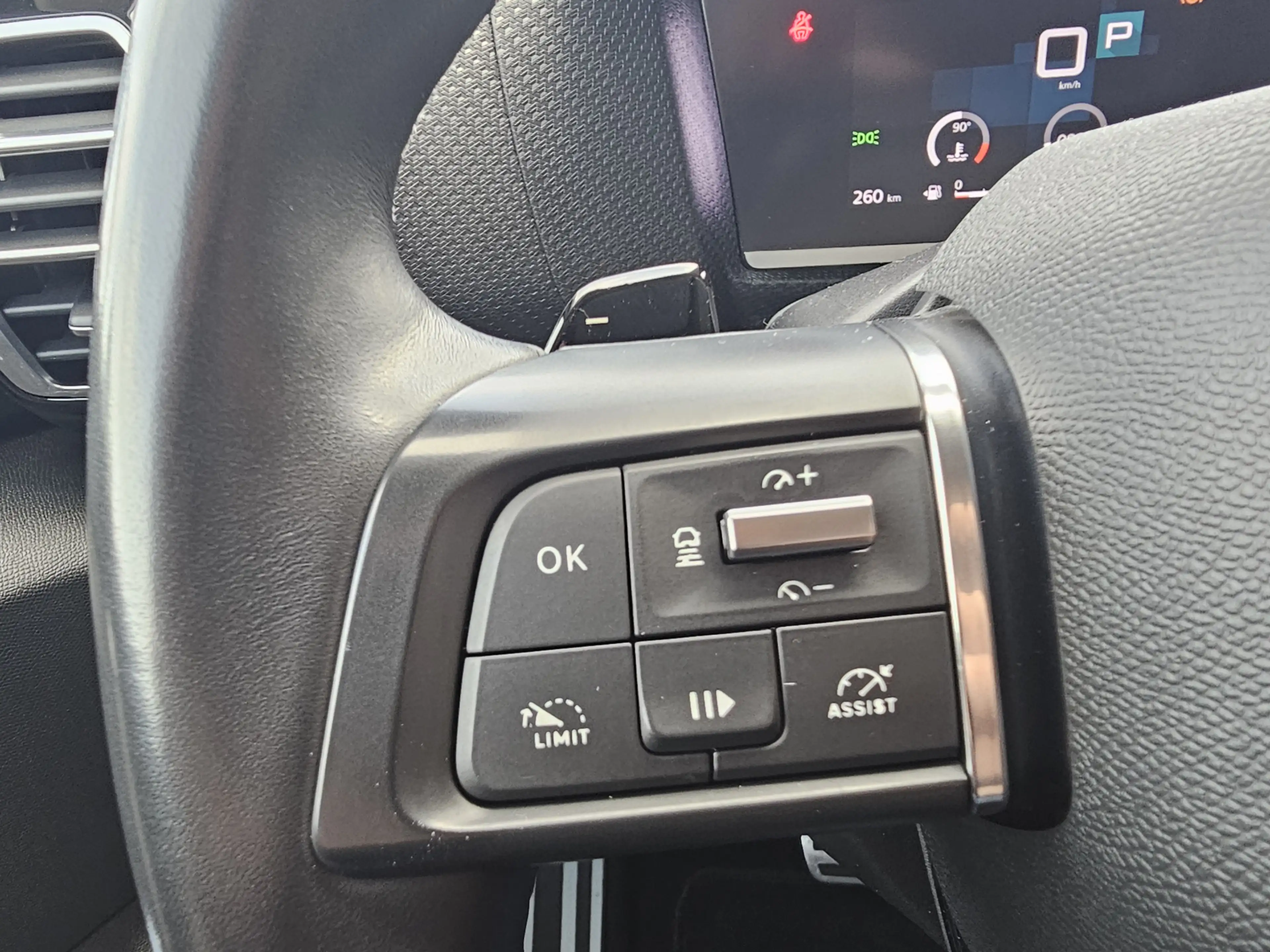 Citroen C4 1.2 Puretech Shine | Automaat | LED | Trekhaak | H — photo 39