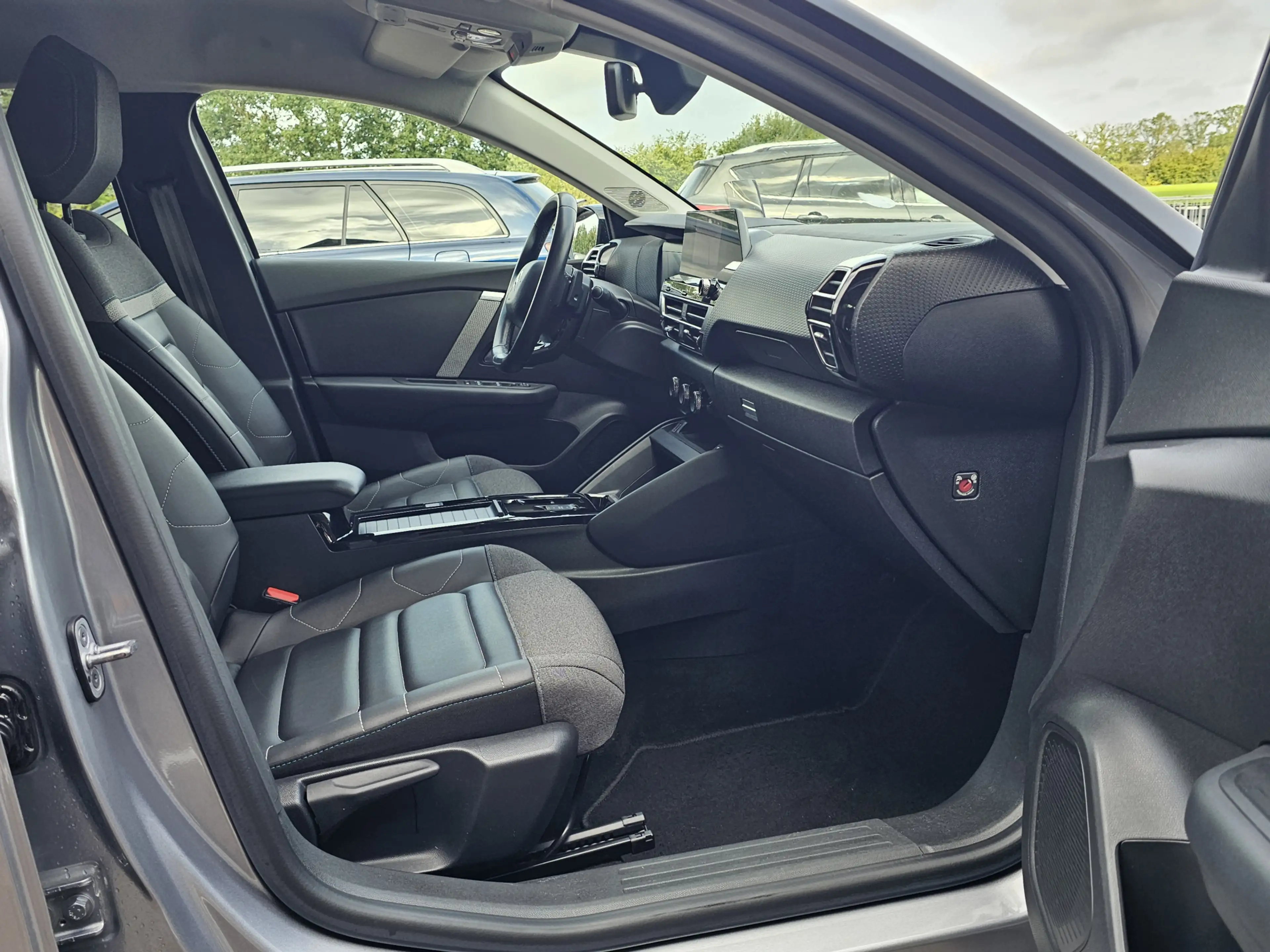 Citroen C4 1.2 Puretech Shine | Automaat | LED | Trekhaak | H — photo 33