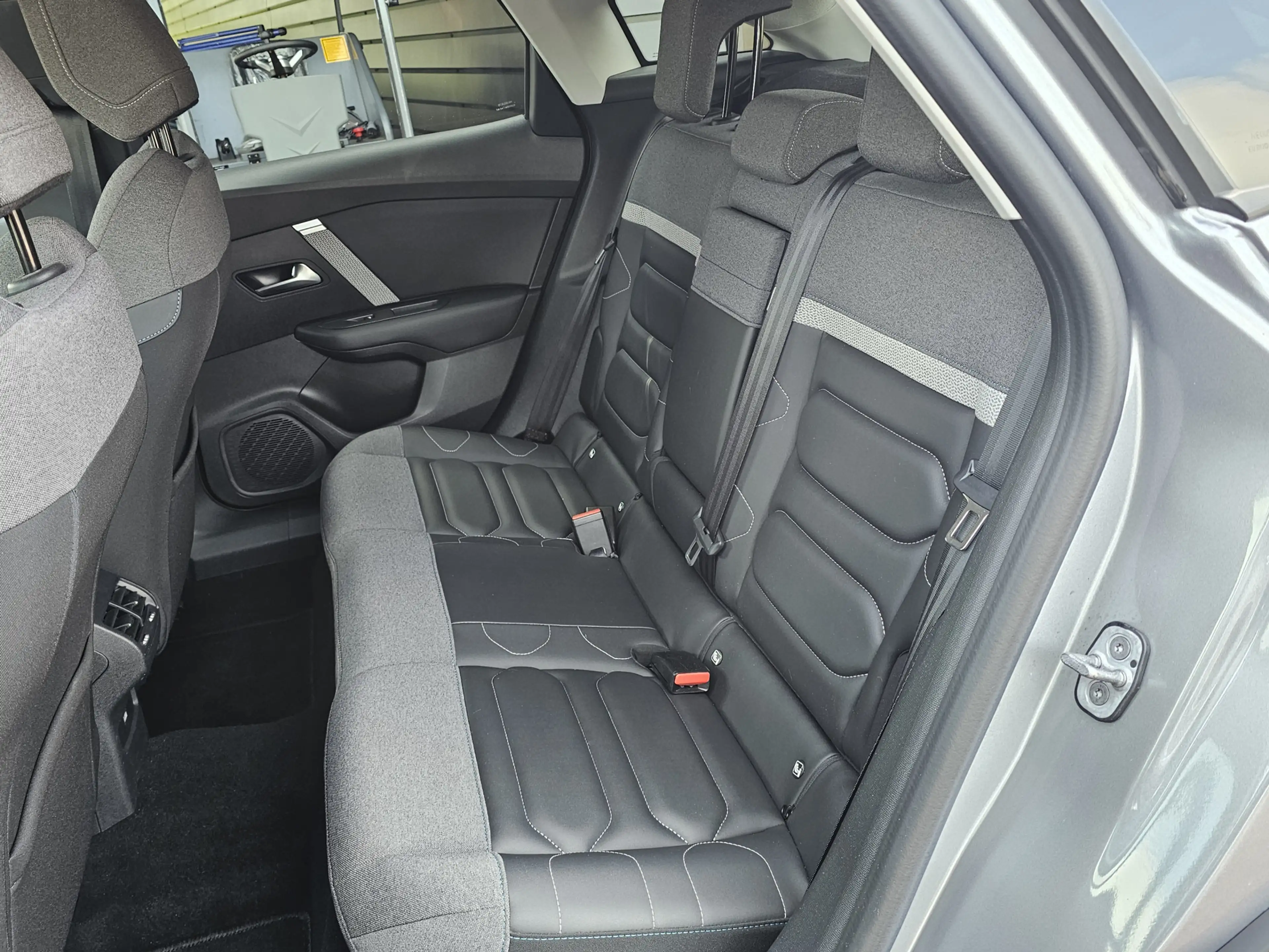 Citroen C4 1.2 Puretech Shine | Automaat | LED | Trekhaak | H — photo 6