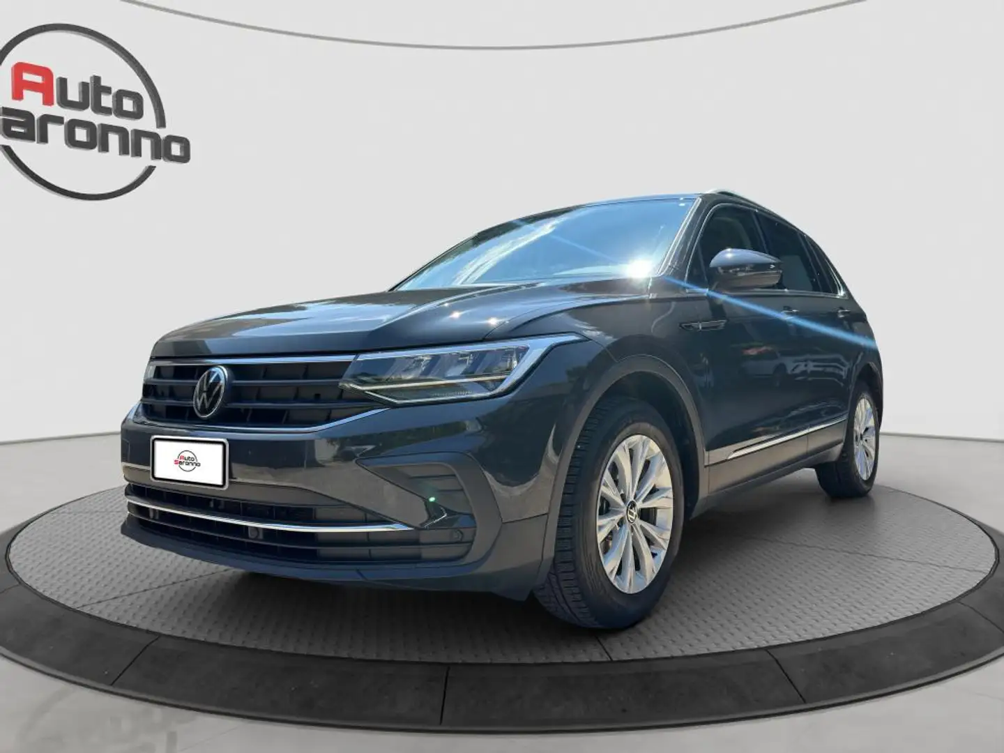Volkswagen Tiguan 1.5 tsi Life 130cv Grigio - 1