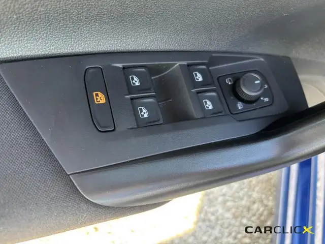 Volkswagen Polo view 13