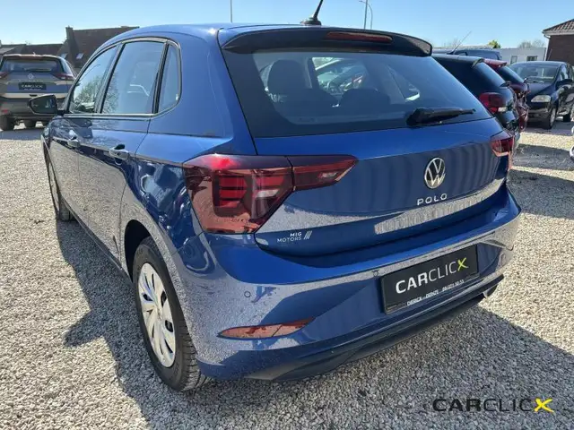Volkswagen Polo view 3