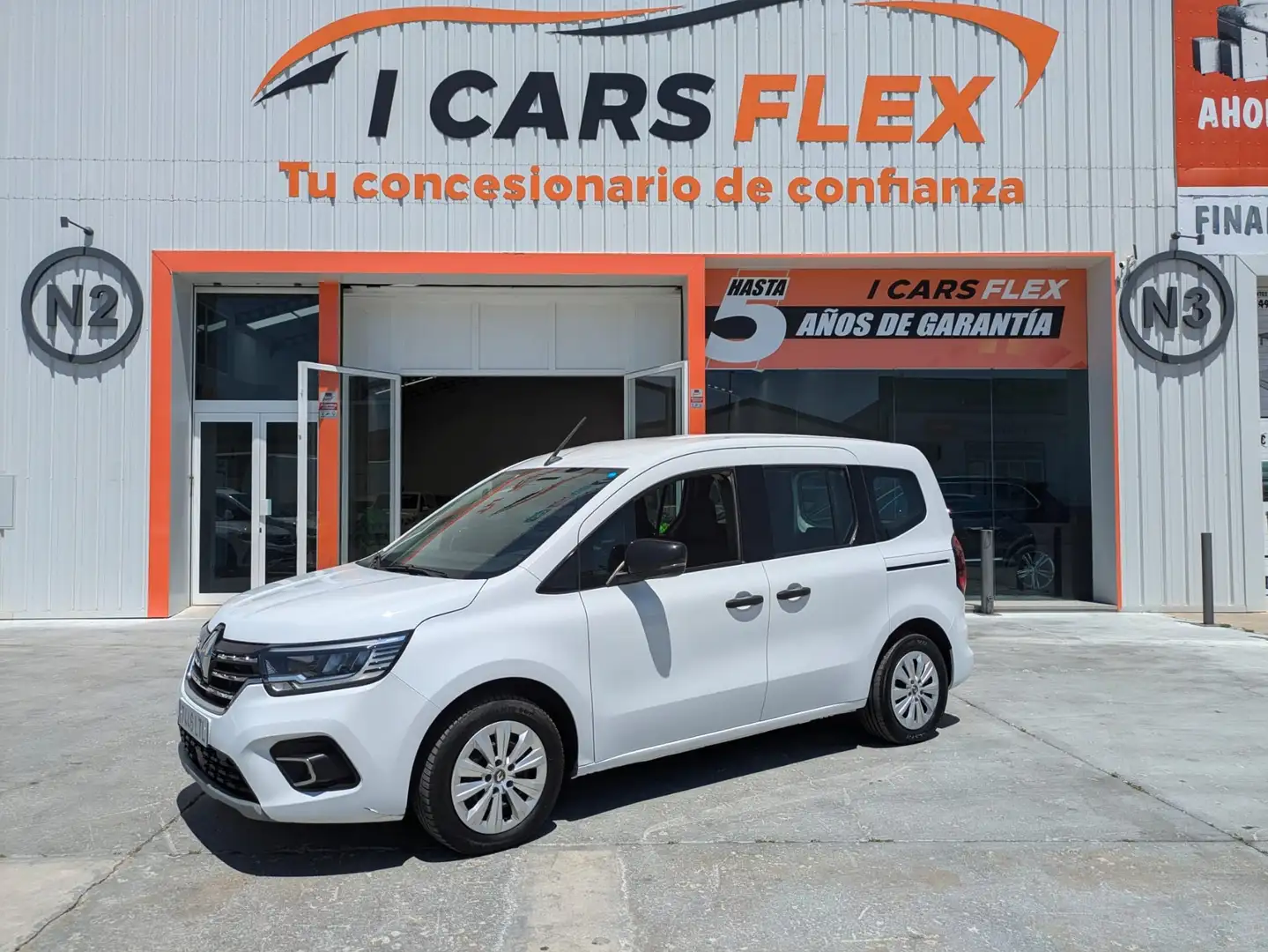 Renault Kangoo Combi Authentic 1.5 blue dci 85kw (115cv) Blanc - 1