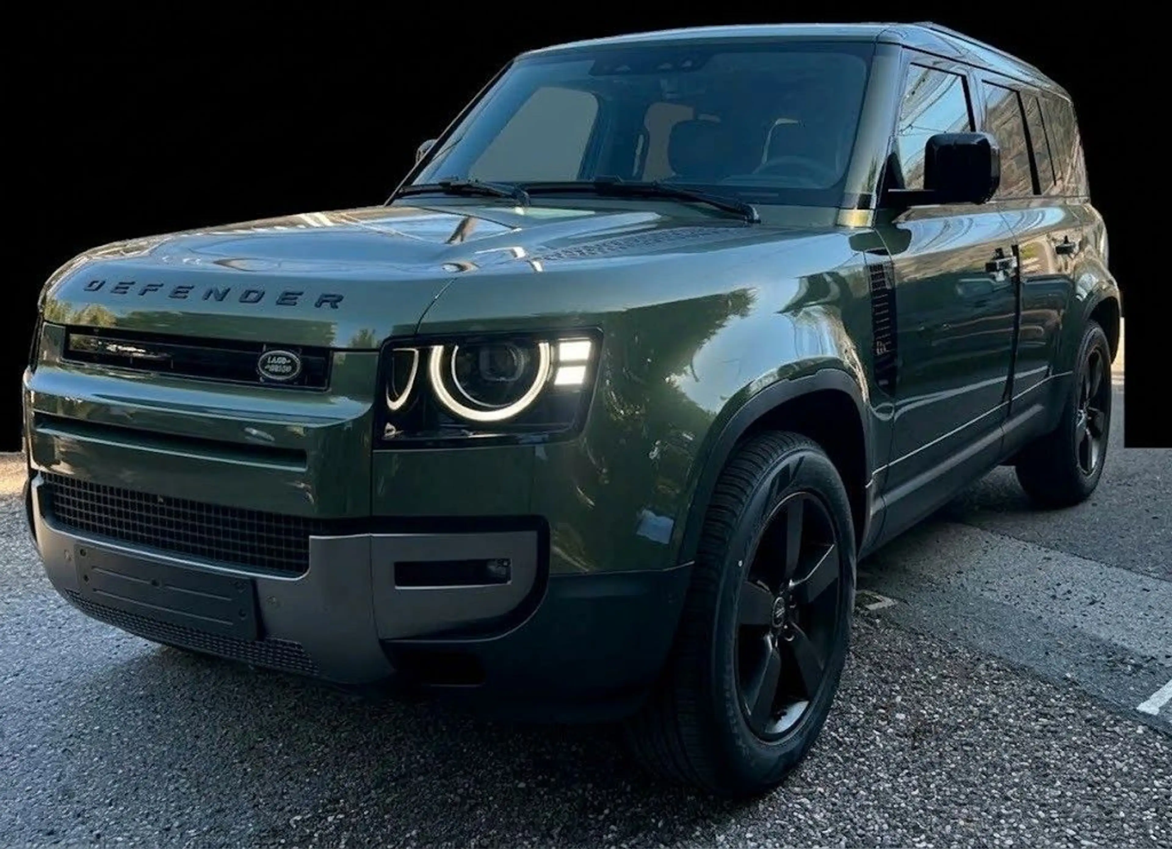 Land Rover Defender 110 S/grün-sw/AHK/Luftfederung/20
