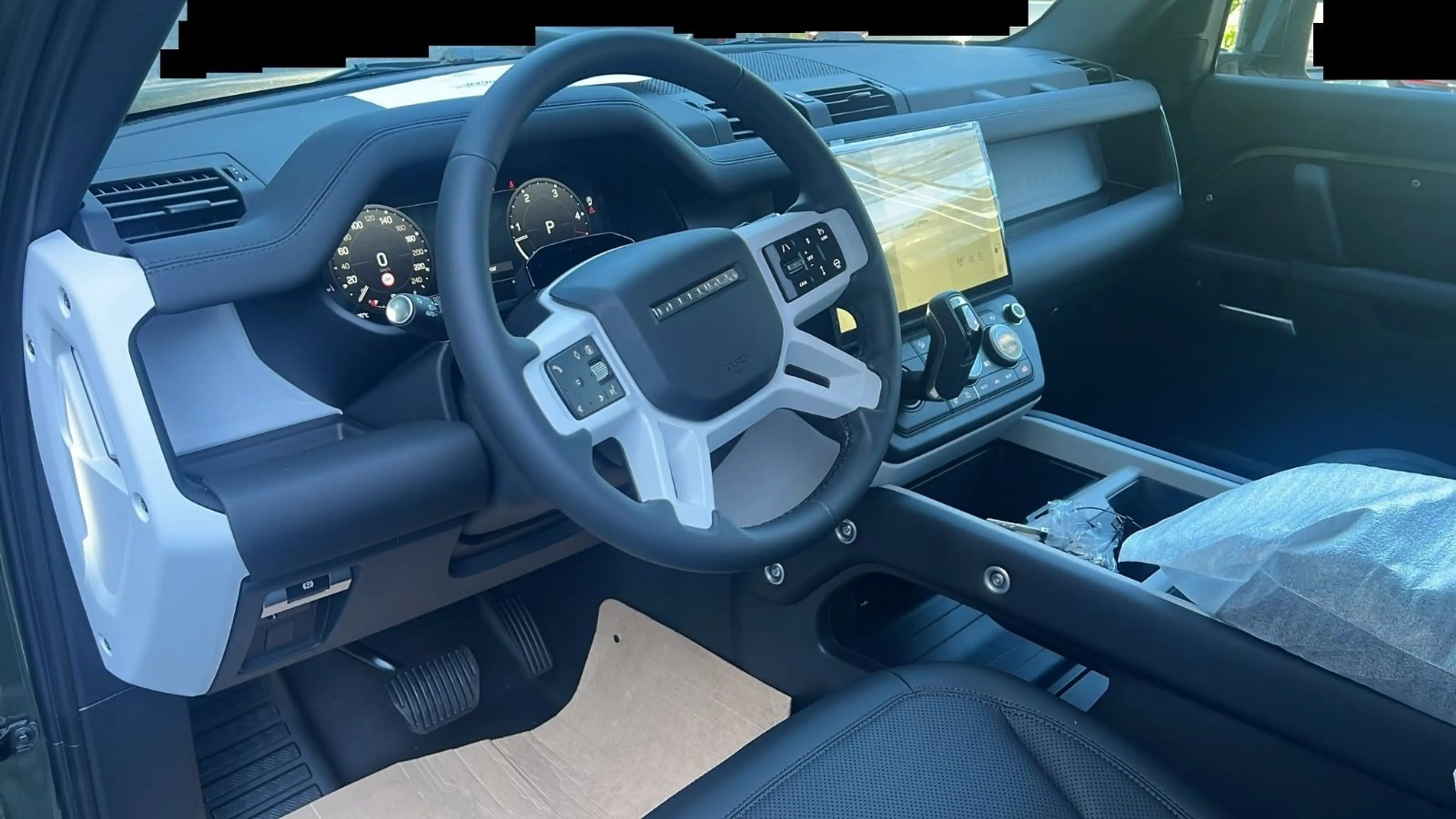 Land Rover Defender 110 S/grün-sw/AHK/Luftfederung/20 — photo 3