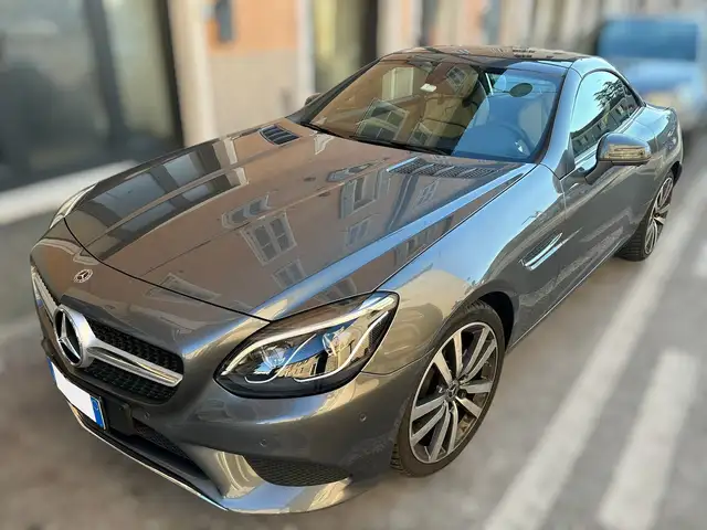 Mercedes-Benz SLC 180 Premium auto