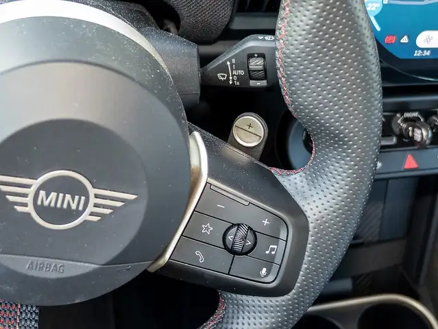 Mini Cooper Cooper view 11