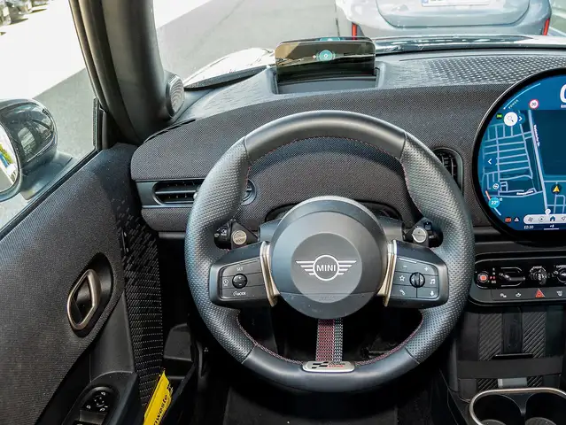 Mini Cooper Cooper view 9