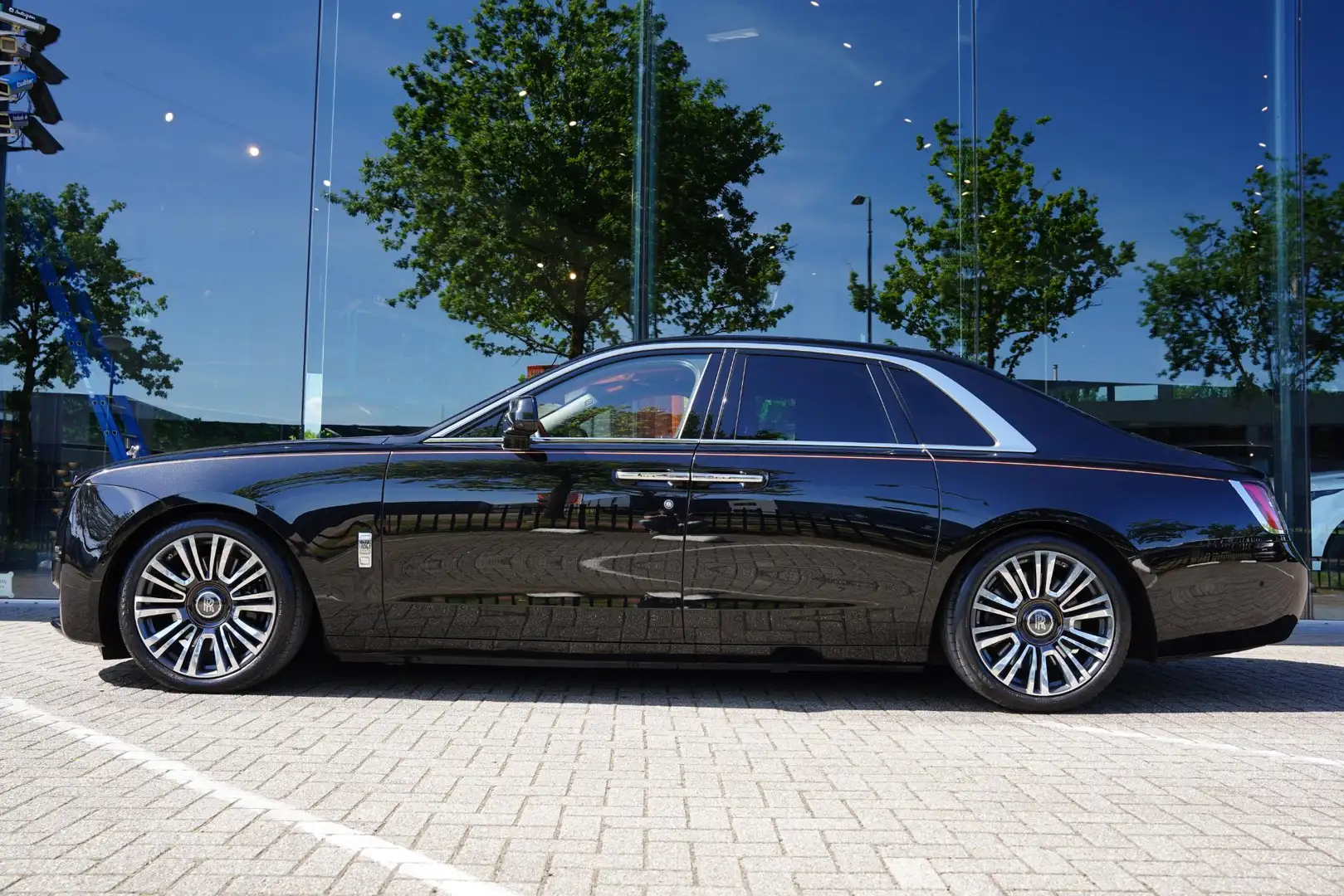 Rolls-Royce Ghost 6.75 V12 Leder Hermes Schwarz - 2