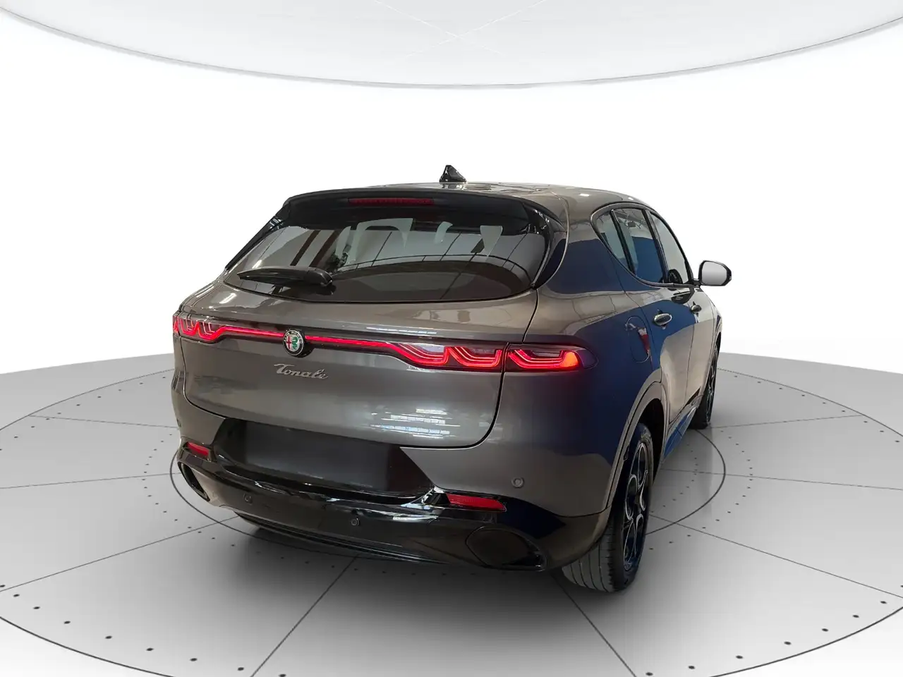 Alfa Romeo Tonale 2024