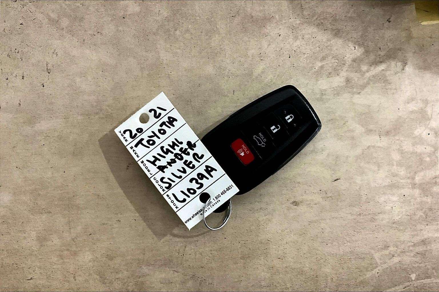 used 2021 Toyota Highlander car, priced at $38,498