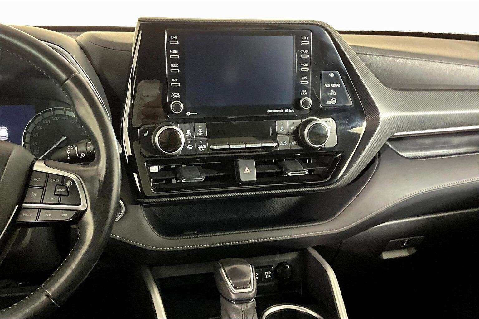 used 2021 Toyota Highlander car, priced at $38,498