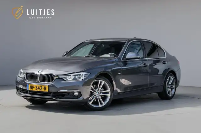 BMW 320 3-serie 320i AUT8 High-Executive Luxury |Carplay|L