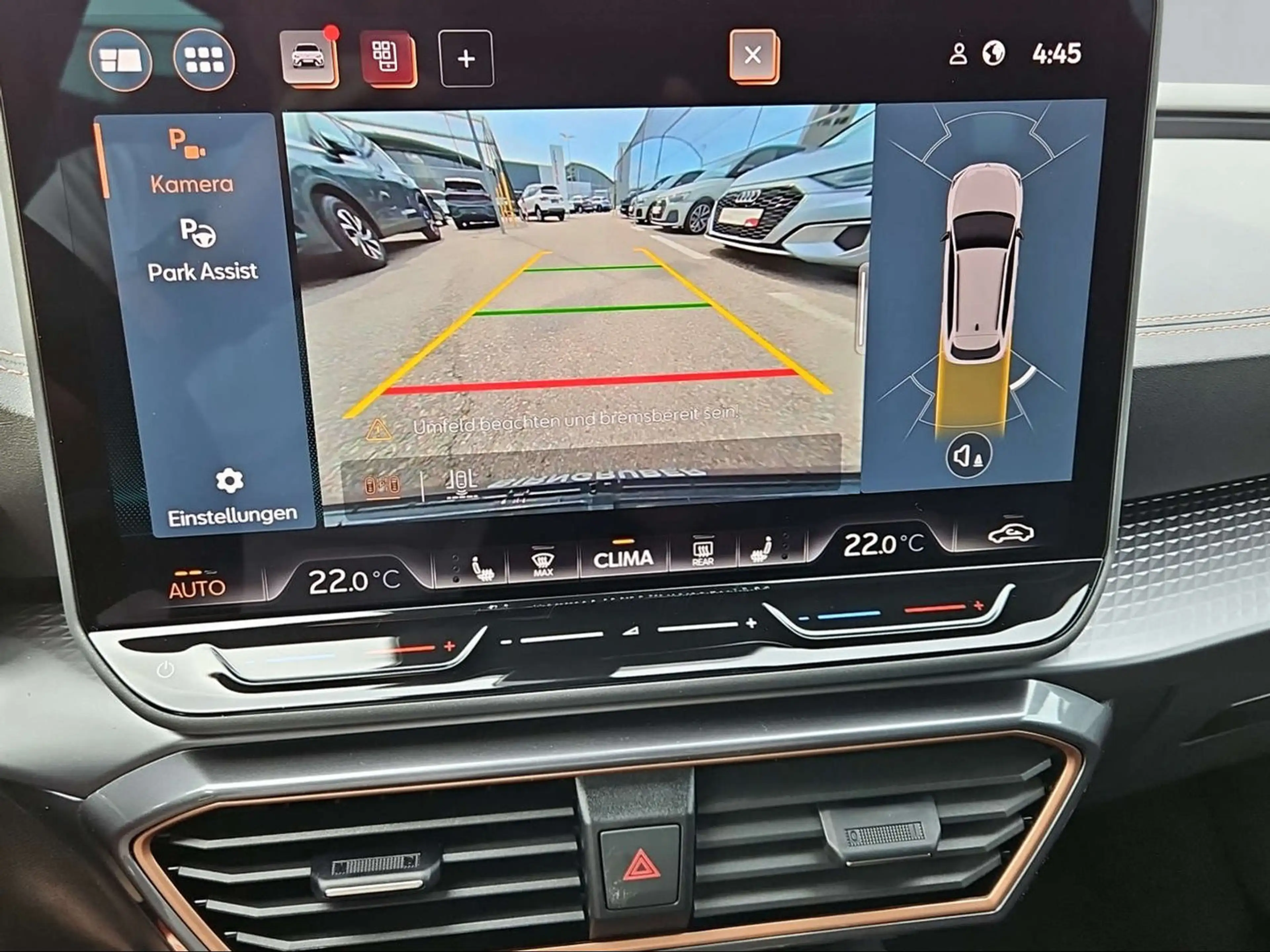 CUPRA Leon 1.5 eTSI DSG — photo 12