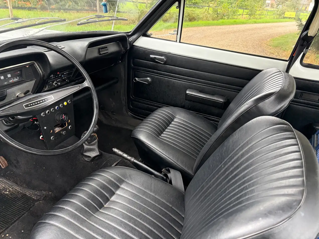 Vauxhall Viva 1.3 de luxe, foto 3