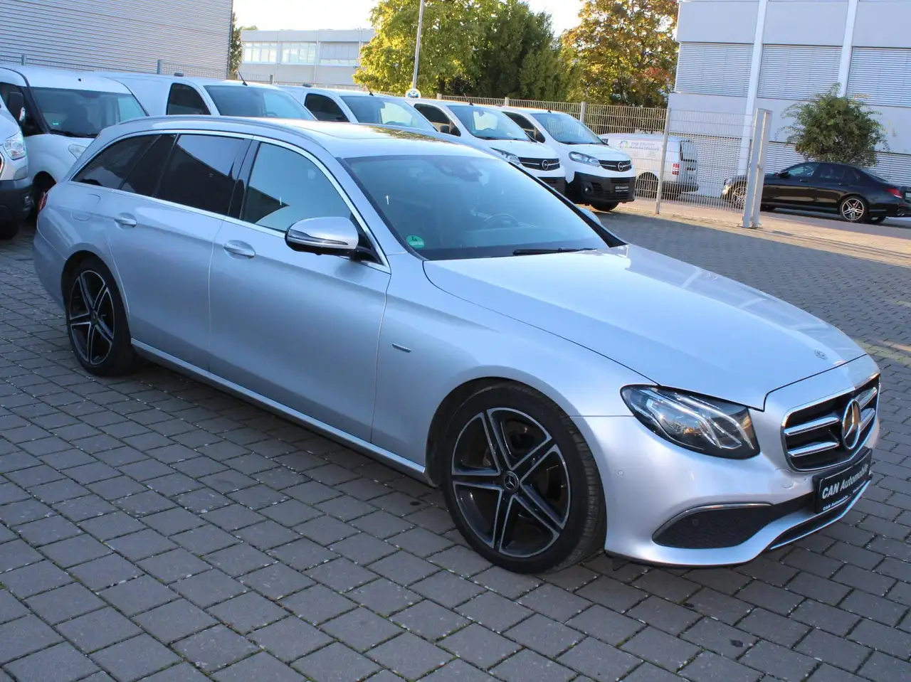 Mercedes-Benz E 220