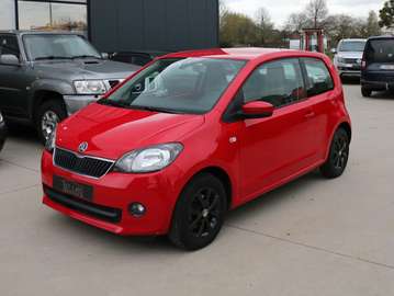 1.0i Elegance +1  JAAR GARANTIE TRAXIO