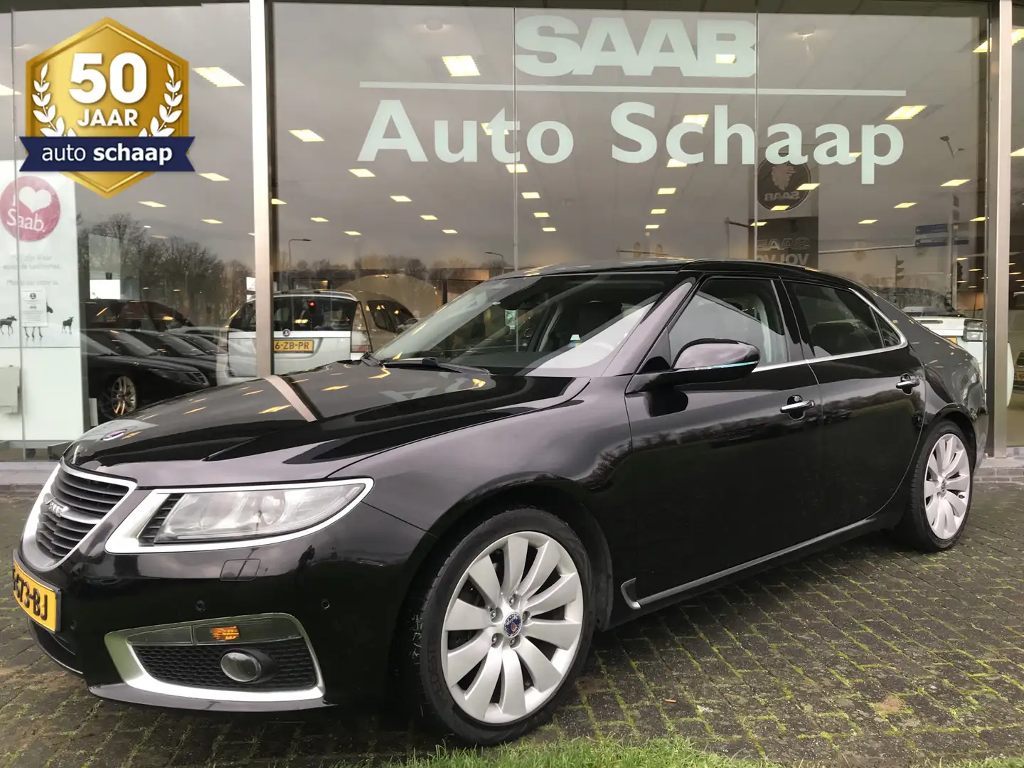 Saab 9-5 2.0 Turbo Aero XWD Automaat | Rijklaar incl garant Zwart - 1