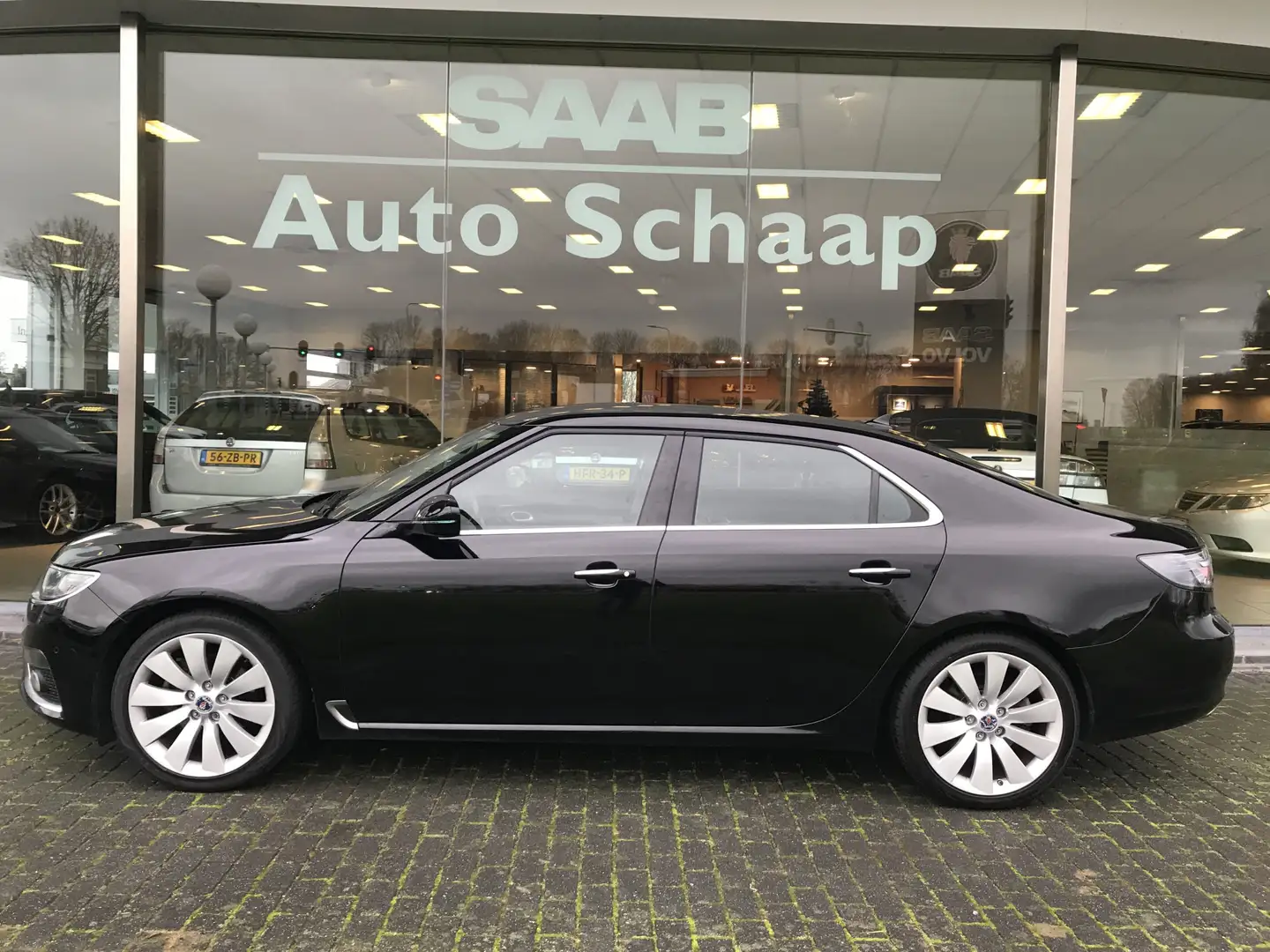 Saab 9-5 2.0 Turbo Aero XWD Automaat | Rijklaar incl garant Zwart - 2