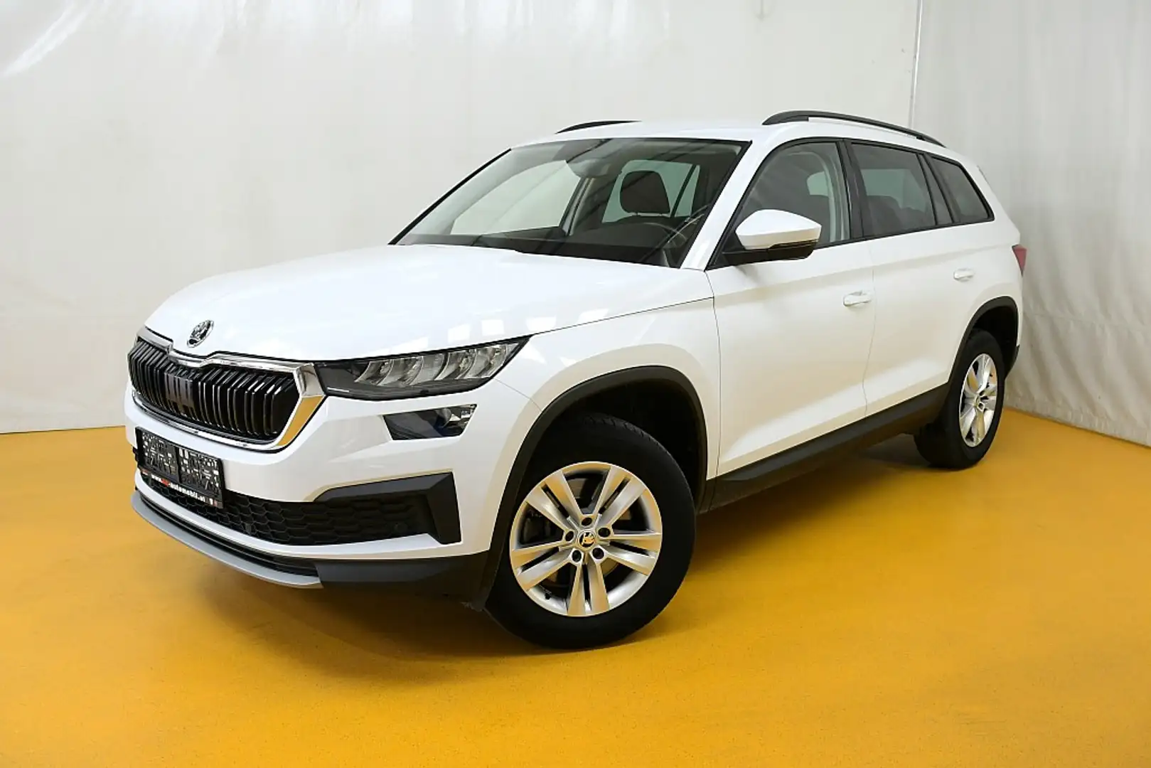 Skoda Kodiaq 2,0 TDI SCR 4x4 Ambition DSG 7.Sitzer Negro - 1