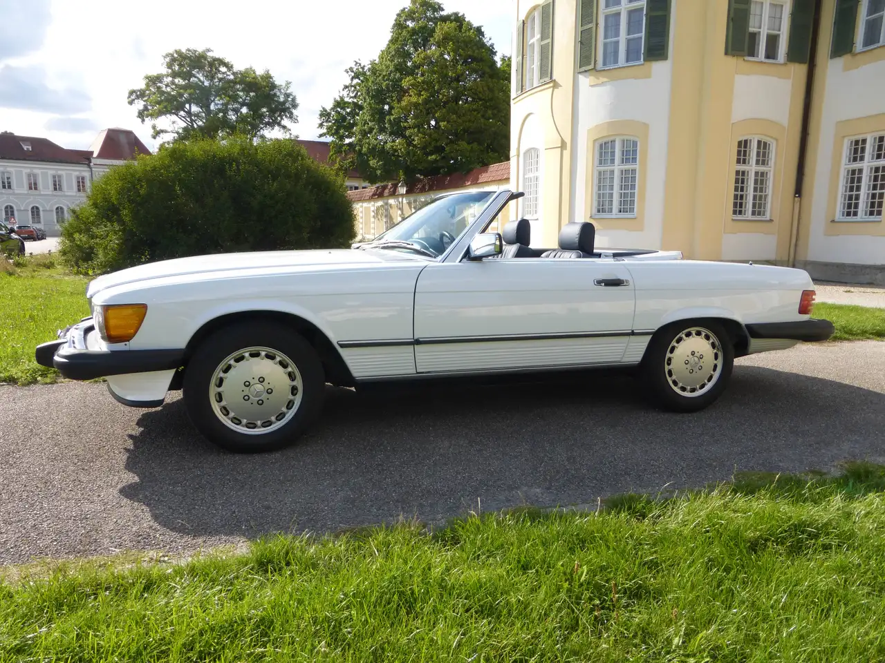 Mercedes-Benz 560 SL, foto 3