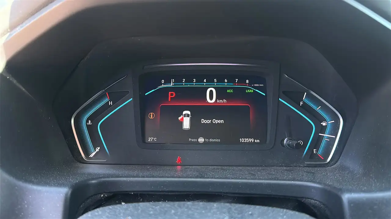 Honda Odyssey снимка Honda Odyssey