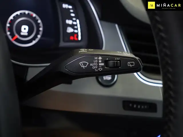 Audi Q7 view 19