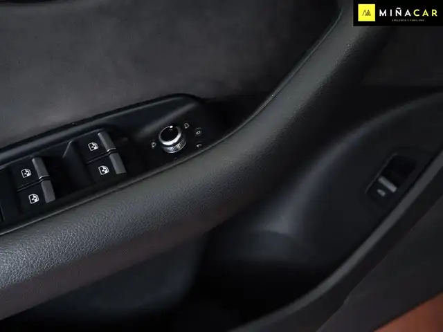 Audi Q7 view 26