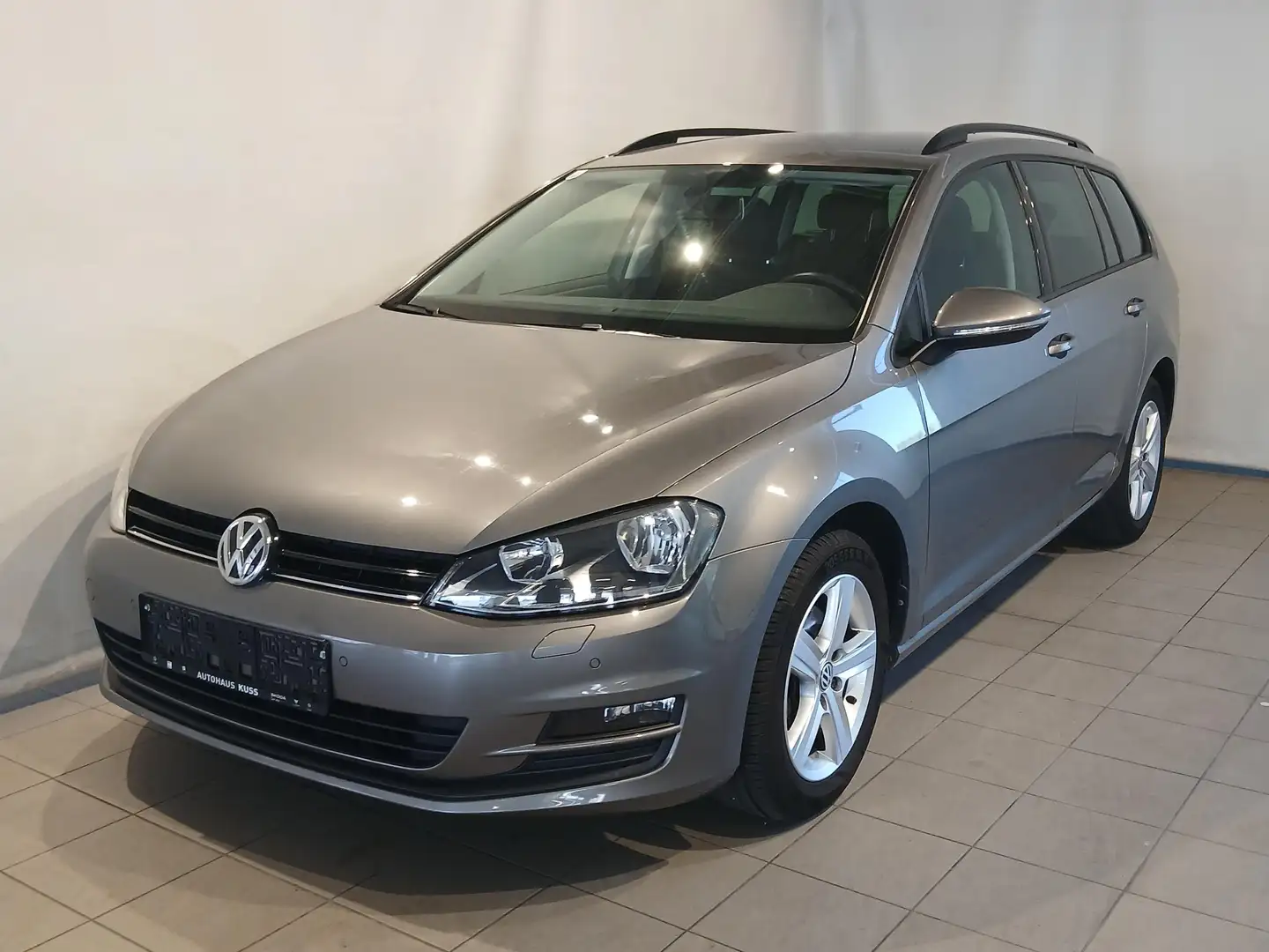 Volkswagen Golf Variant Comfortline BMT 4Motion TDI Grau - 1