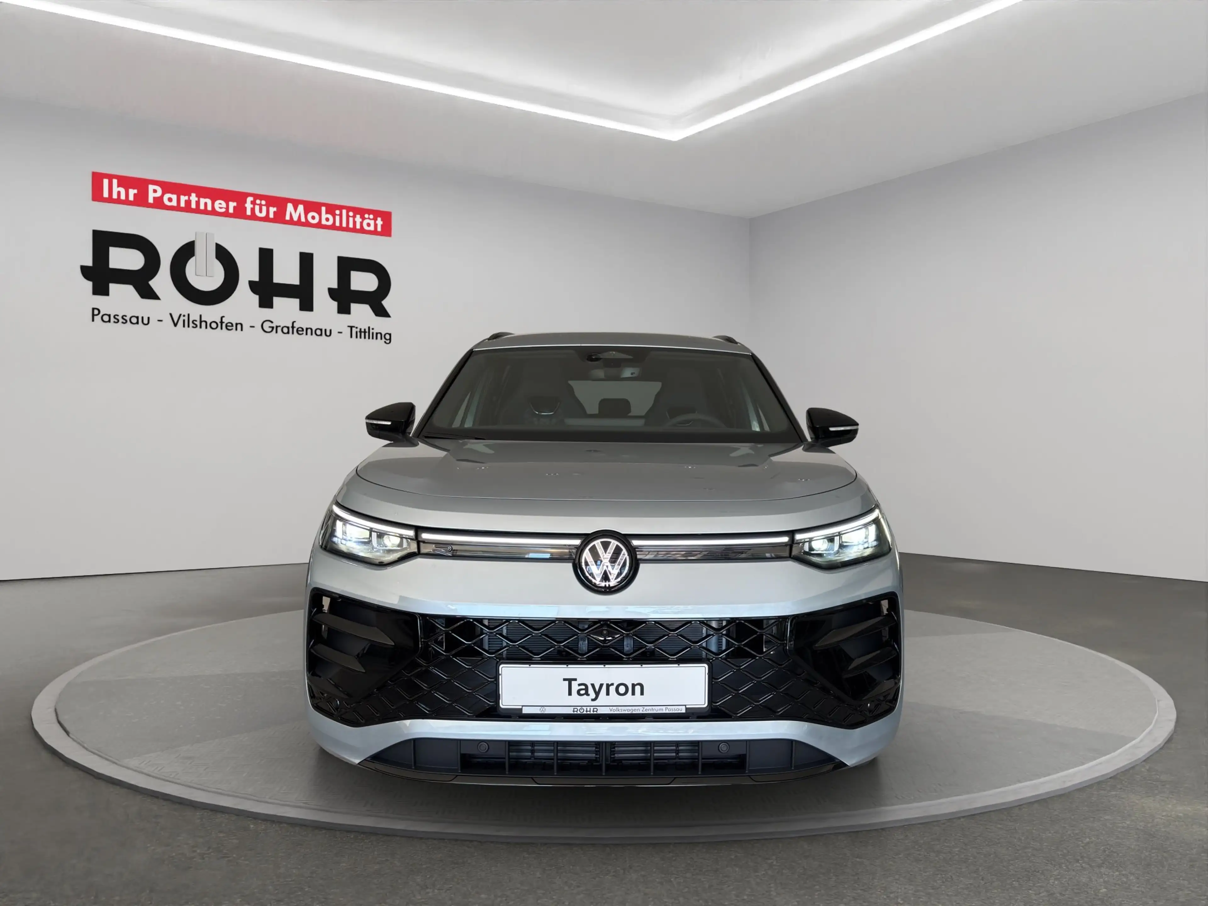 Volkswagen Tayron R-Line 2.0 l TDI 4MOTION DSG — photo 2