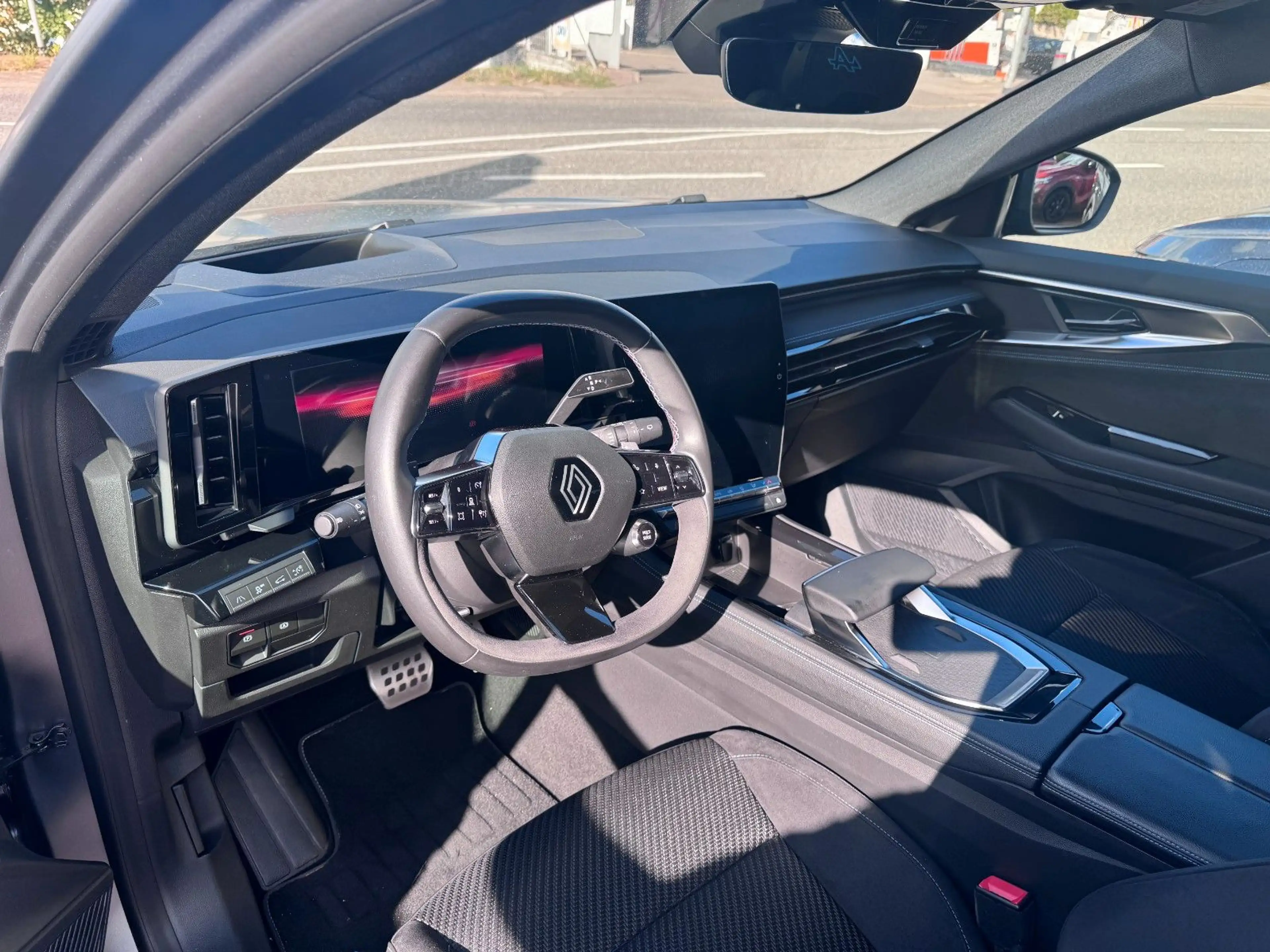 Renault Espace 6 Esprit Alpine E-Tech Hybrid 200 7-Sitze — photo 10