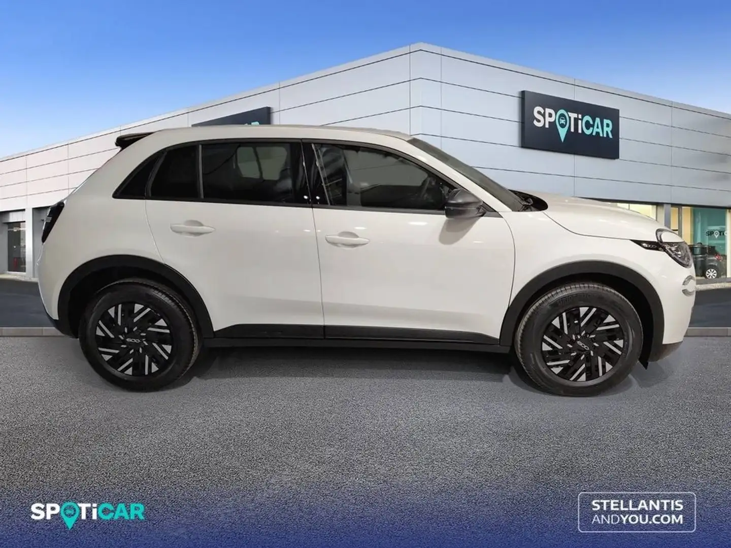 Fiat 600 MHEV  1.2 81kW (110CV) DDCT Pop Blanco - 1