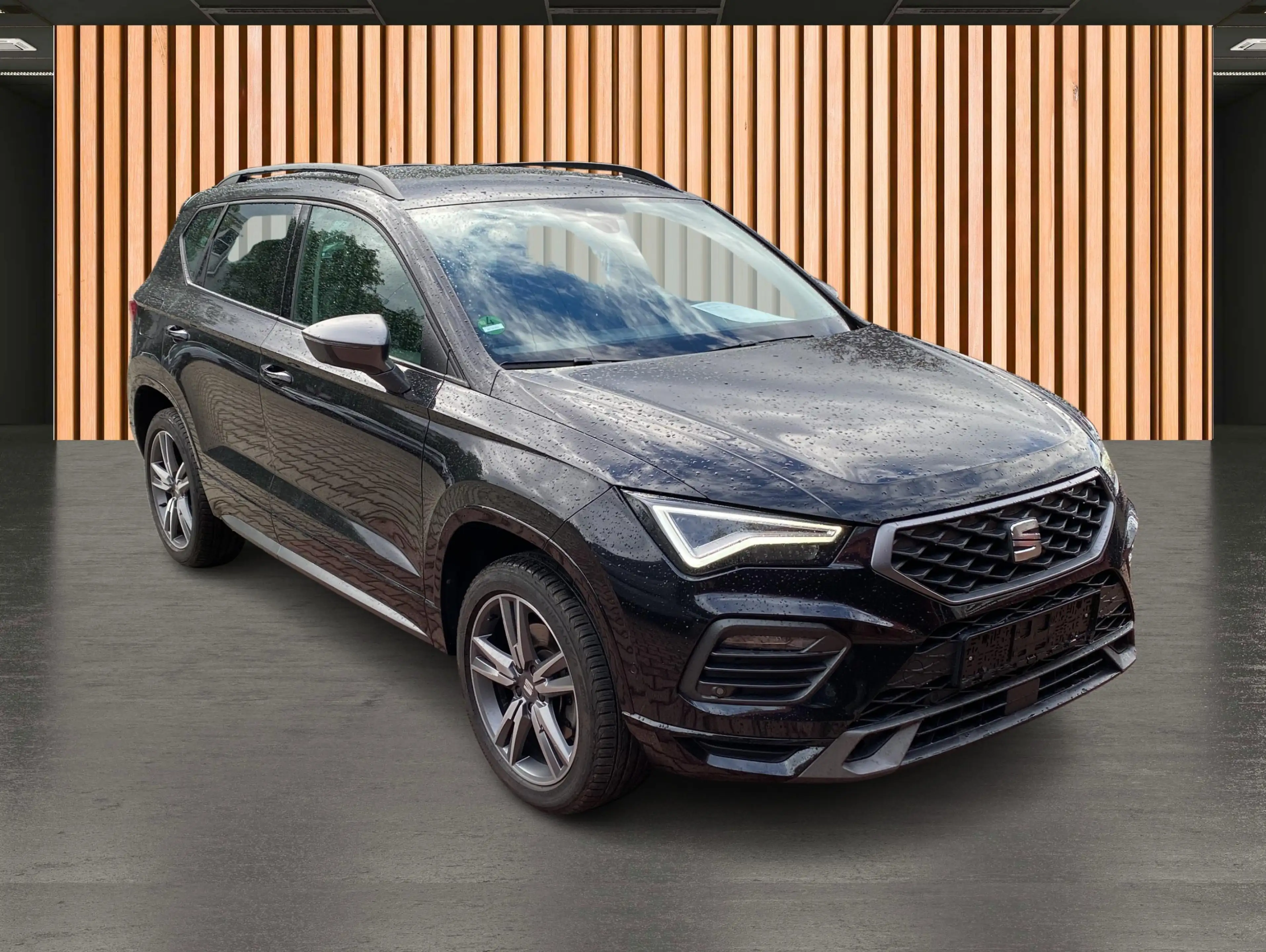 SEAT Ateca 2.0 TDI DSG FR*Standheizung*Kessy*Parklenk — photo 16
