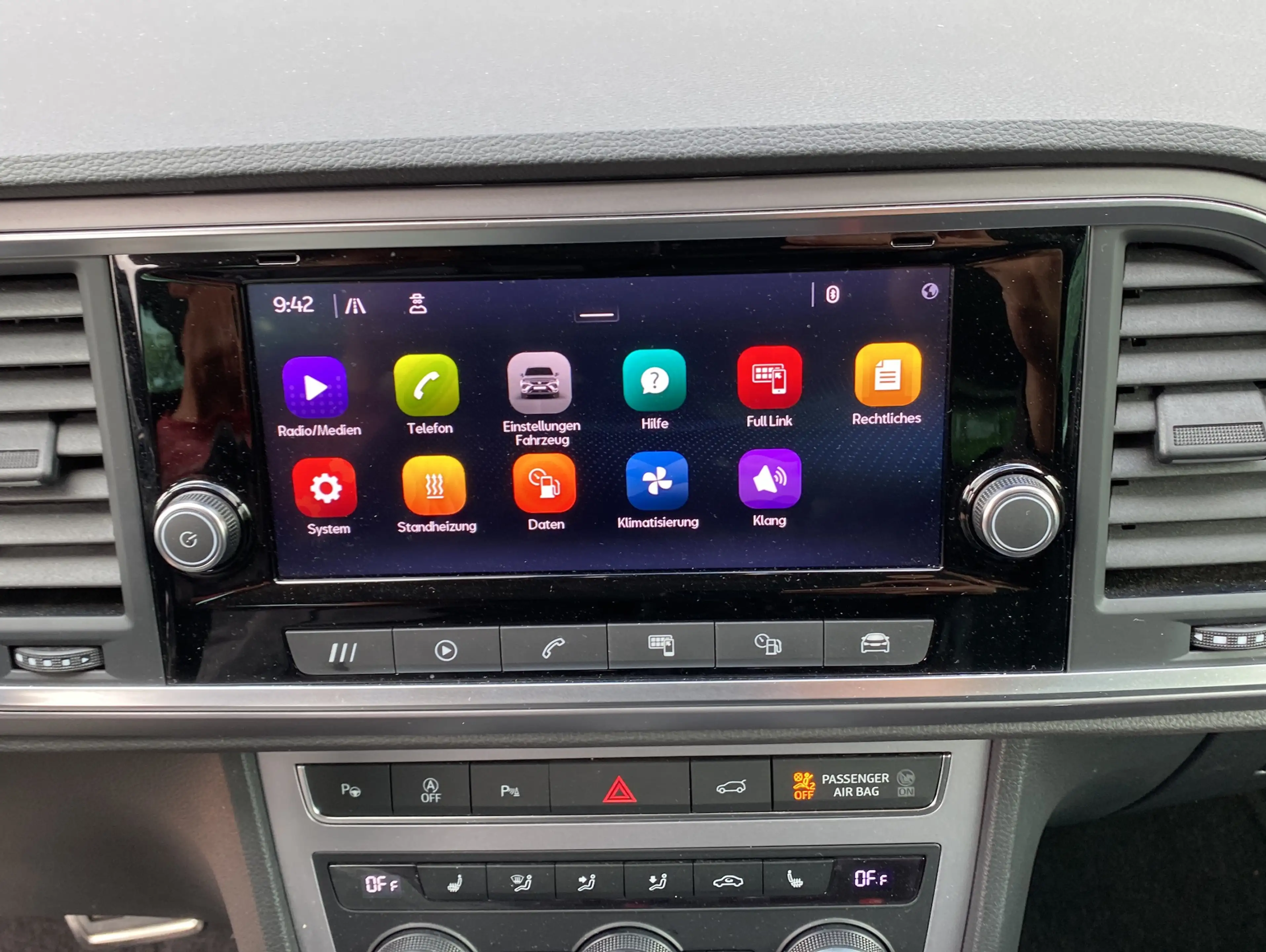 SEAT Ateca 2.0 TDI DSG FR*Standheizung*Kessy*Parklenk — photo 9