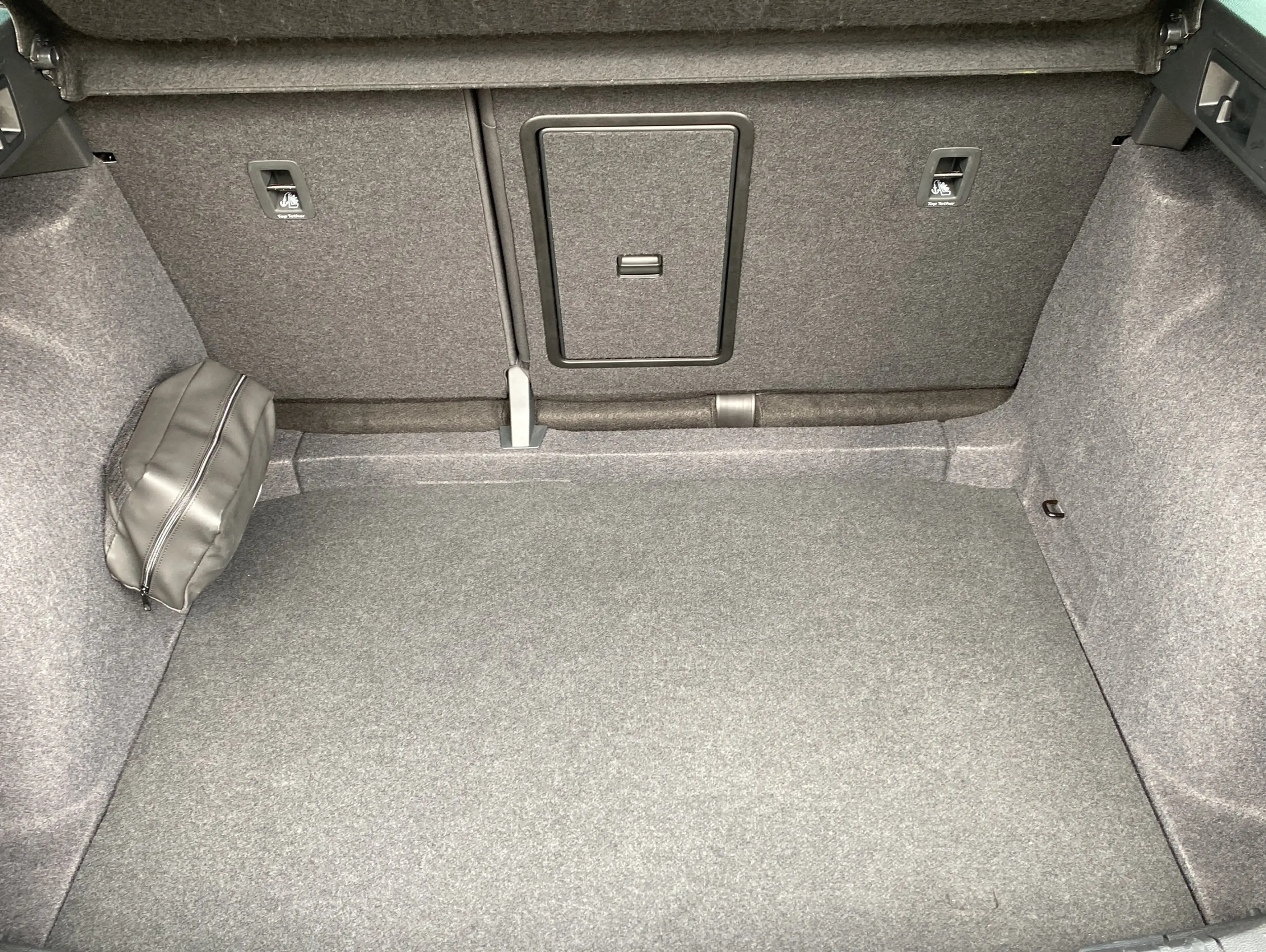 SEAT Ateca 2.0 TDI DSG FR*Standheizung*Kessy*Parklenk — photo 12