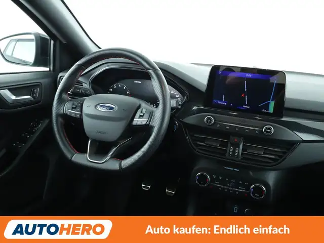 Ford Focus view 13