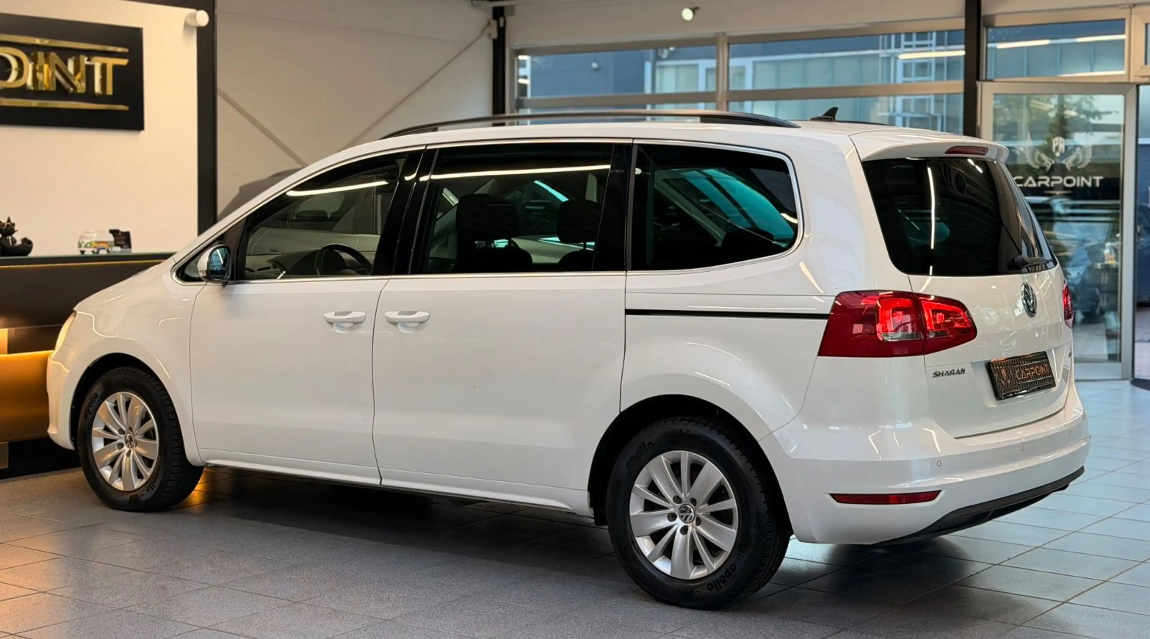 Volkswagen Sharan BMT AHK/PDC/PANORAMA/Navi/BT — photo 10