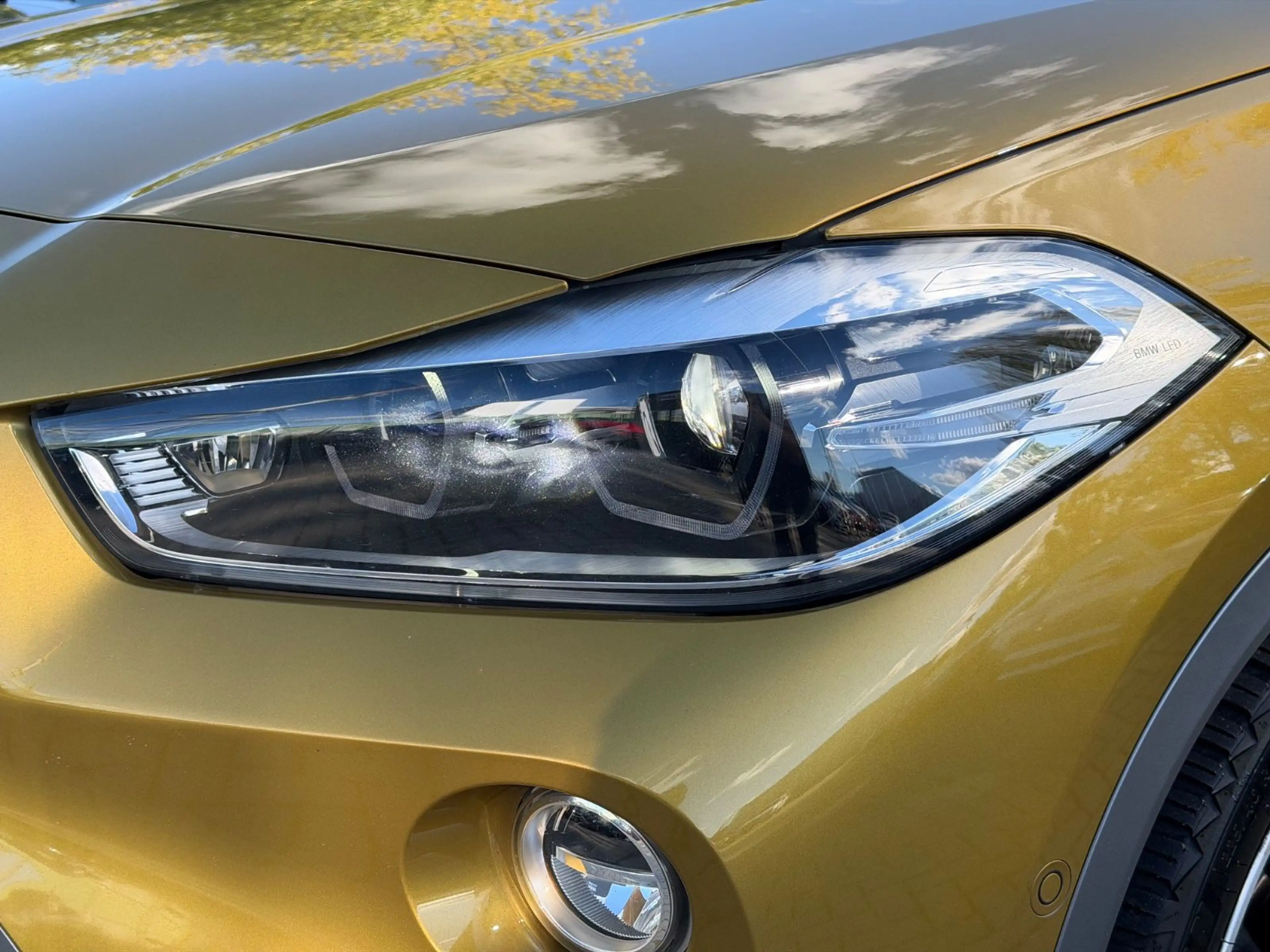 BMW X2 xDrive 20 d M Sport*HEADUP*LED*HIFI*KEYLESS — photo 3