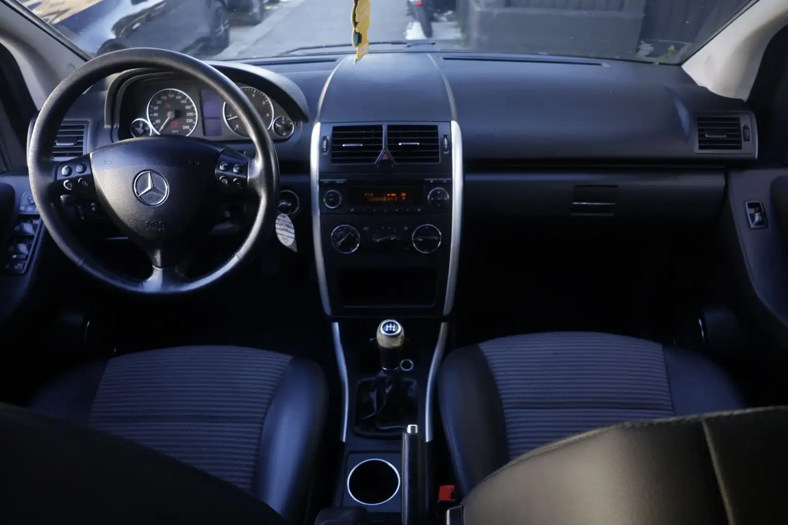 Mercedes-Benz A 170 Mercedes-Benz Classe A 170 Elegance Unicoproprietario Grau - 2