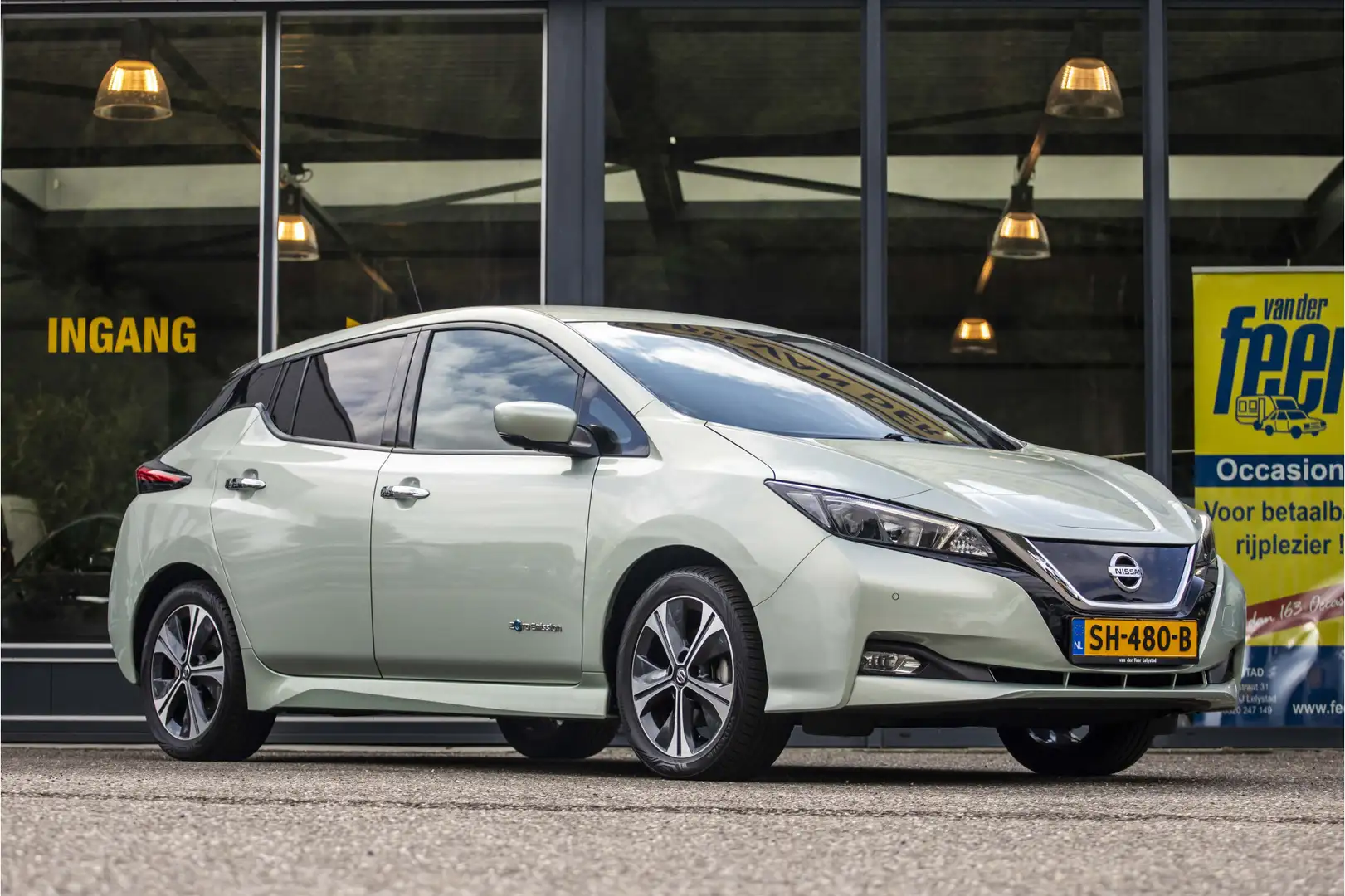Nissan Leaf 2.ZERO EDITION 40 kWh Green - 1