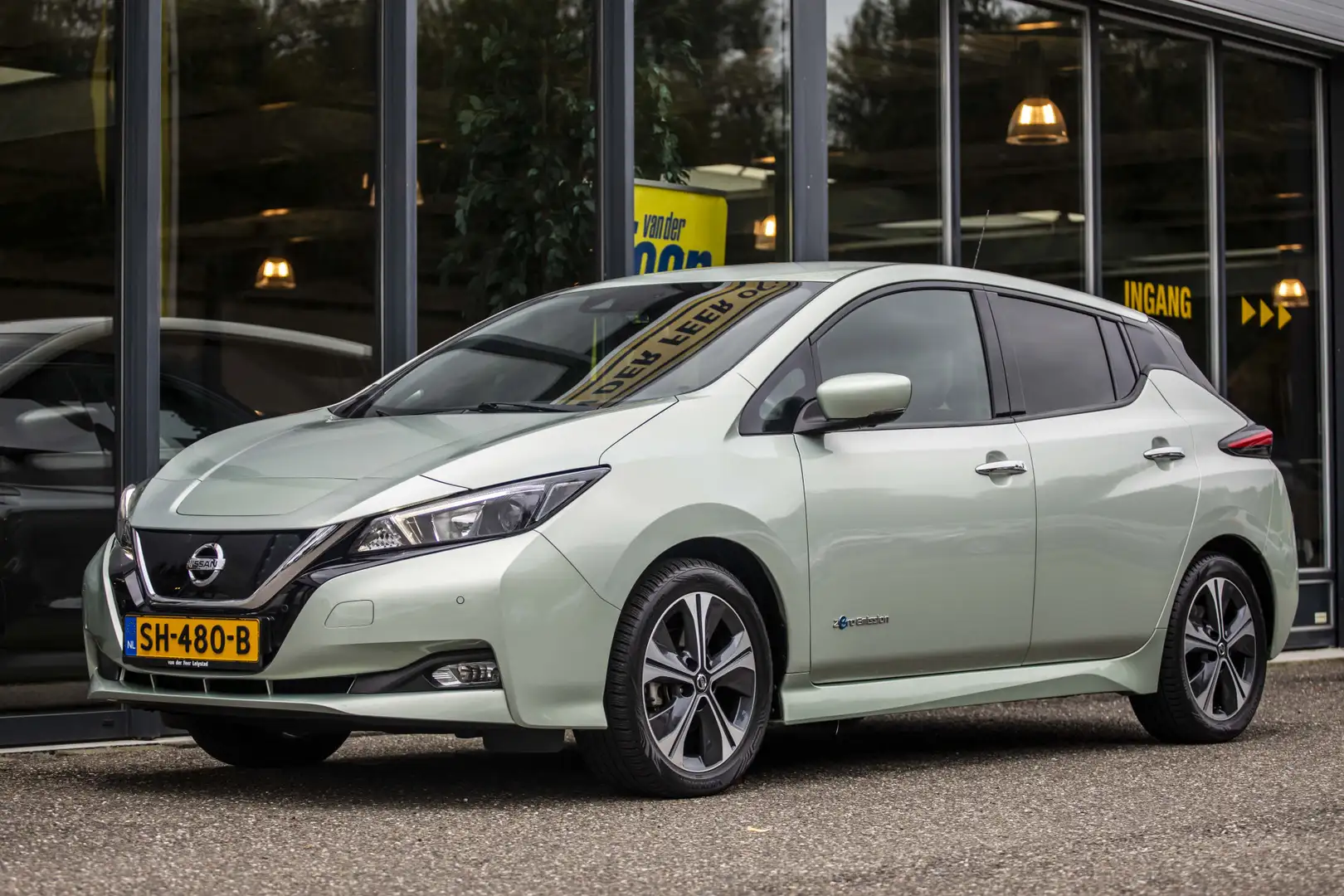 Nissan Leaf 2.ZERO EDITION 40 kWh Green - 2