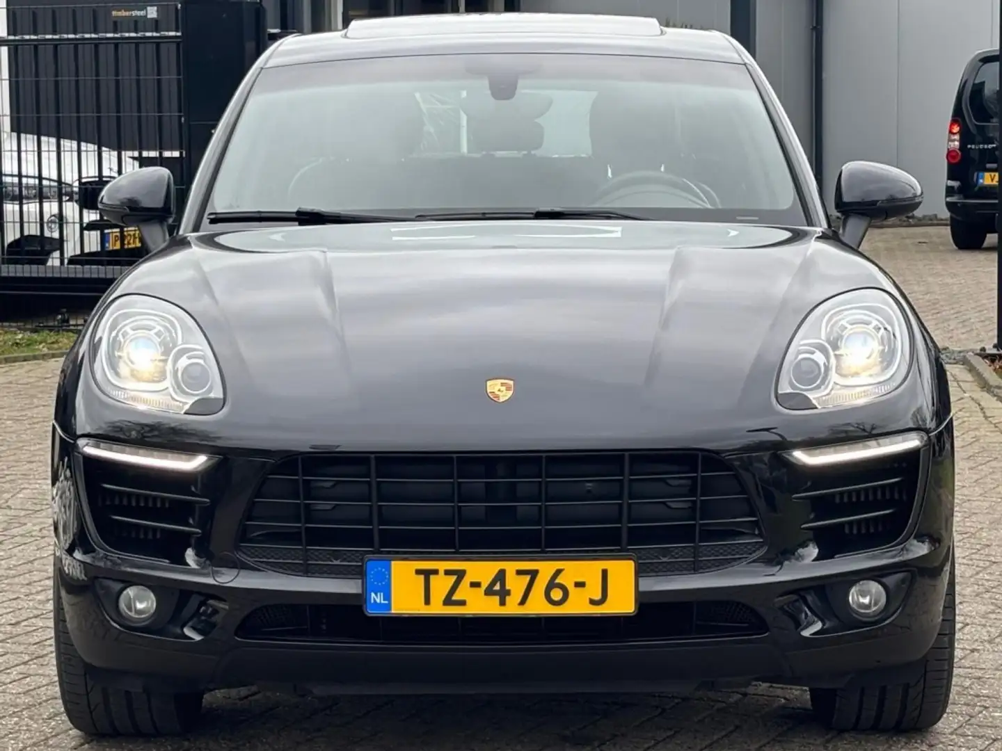 Porsche Macan 3.0 S Automaat 2014 Pano Luchtvering Xenon Noir - 2