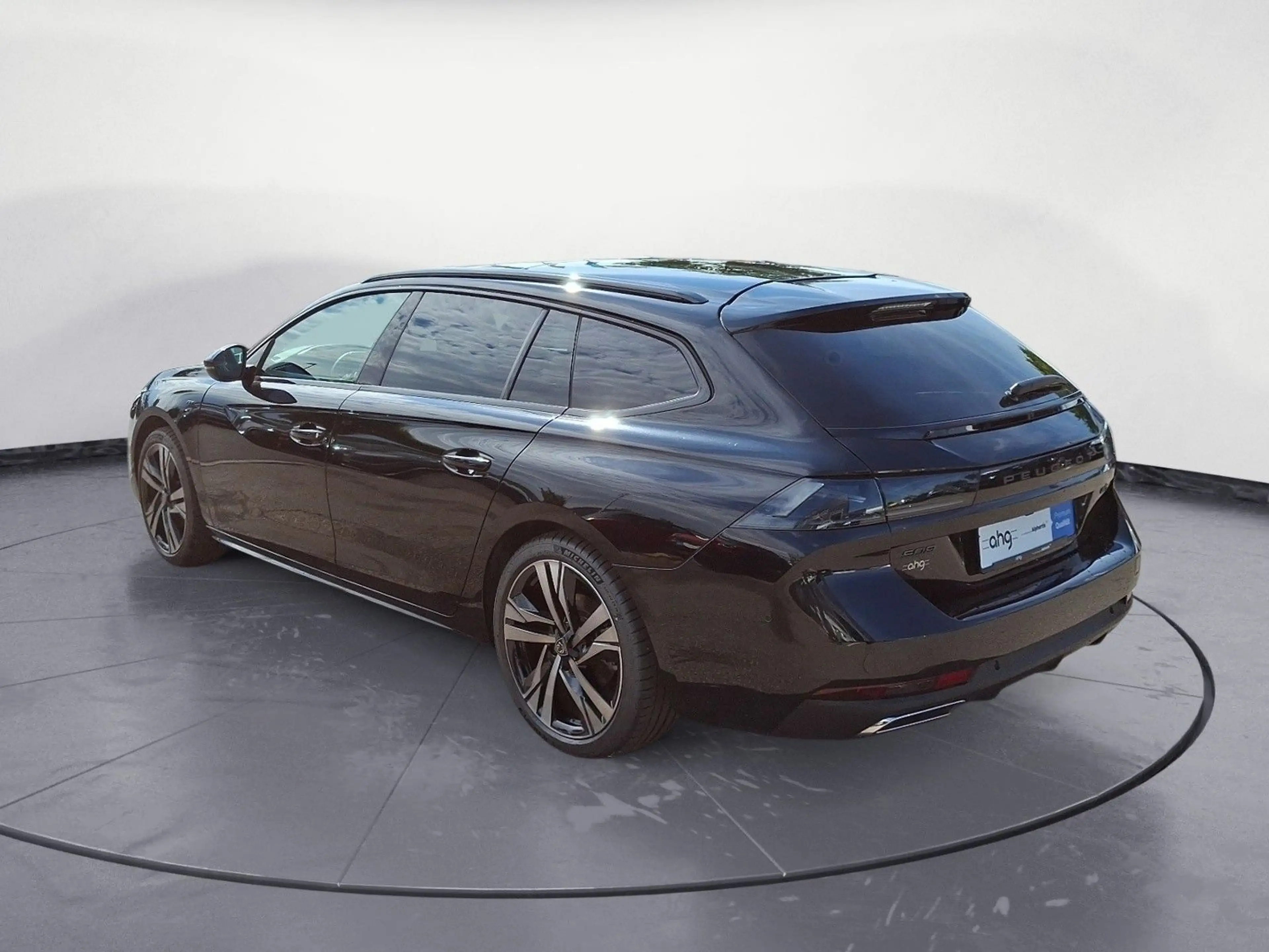 Peugeot 508 PureTech 130 EAT8 GT SW Tempom.aktiv Bluetoo — photo 4