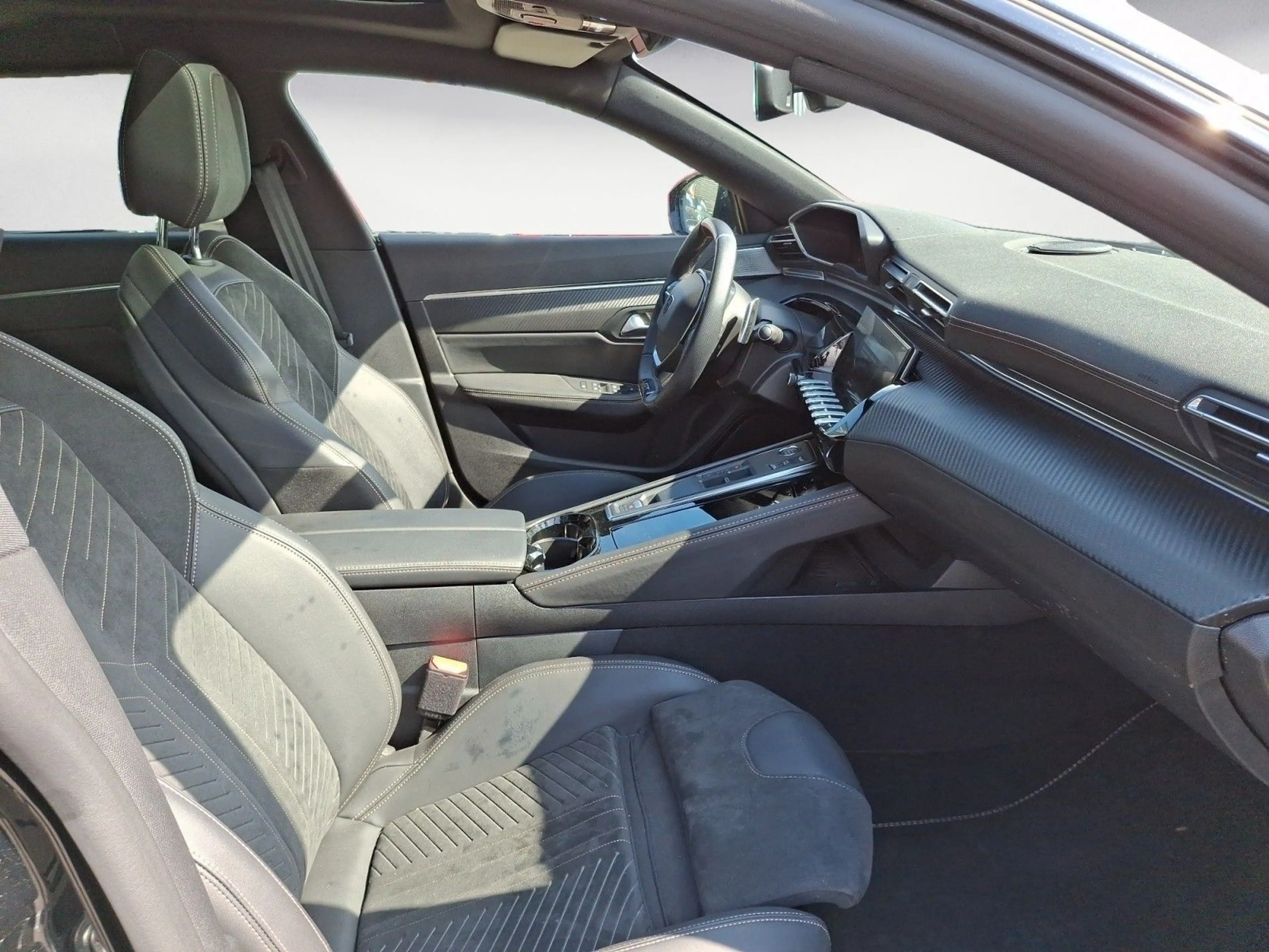 Peugeot 508 PureTech 130 EAT8 GT SW Tempom.aktiv Bluetoo — photo 9