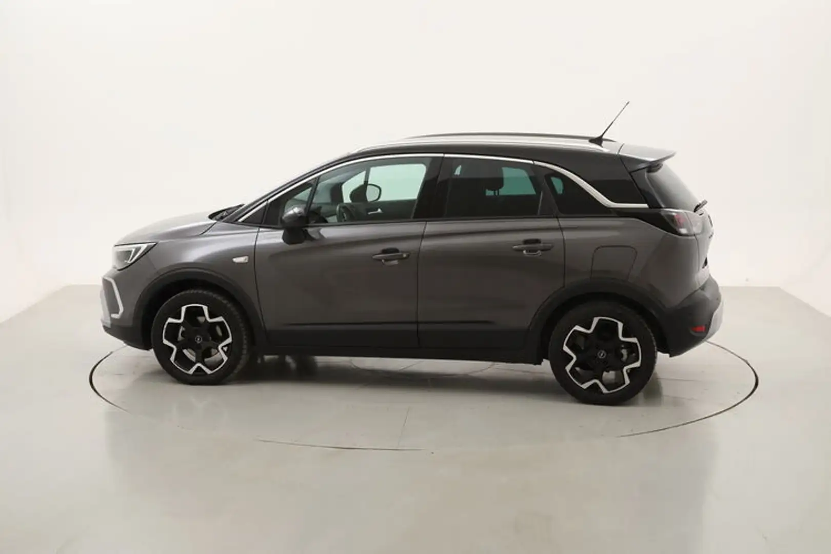 Opel Crossland X Elegance AT6 1.2 Benzina 131CV Grigio - 2