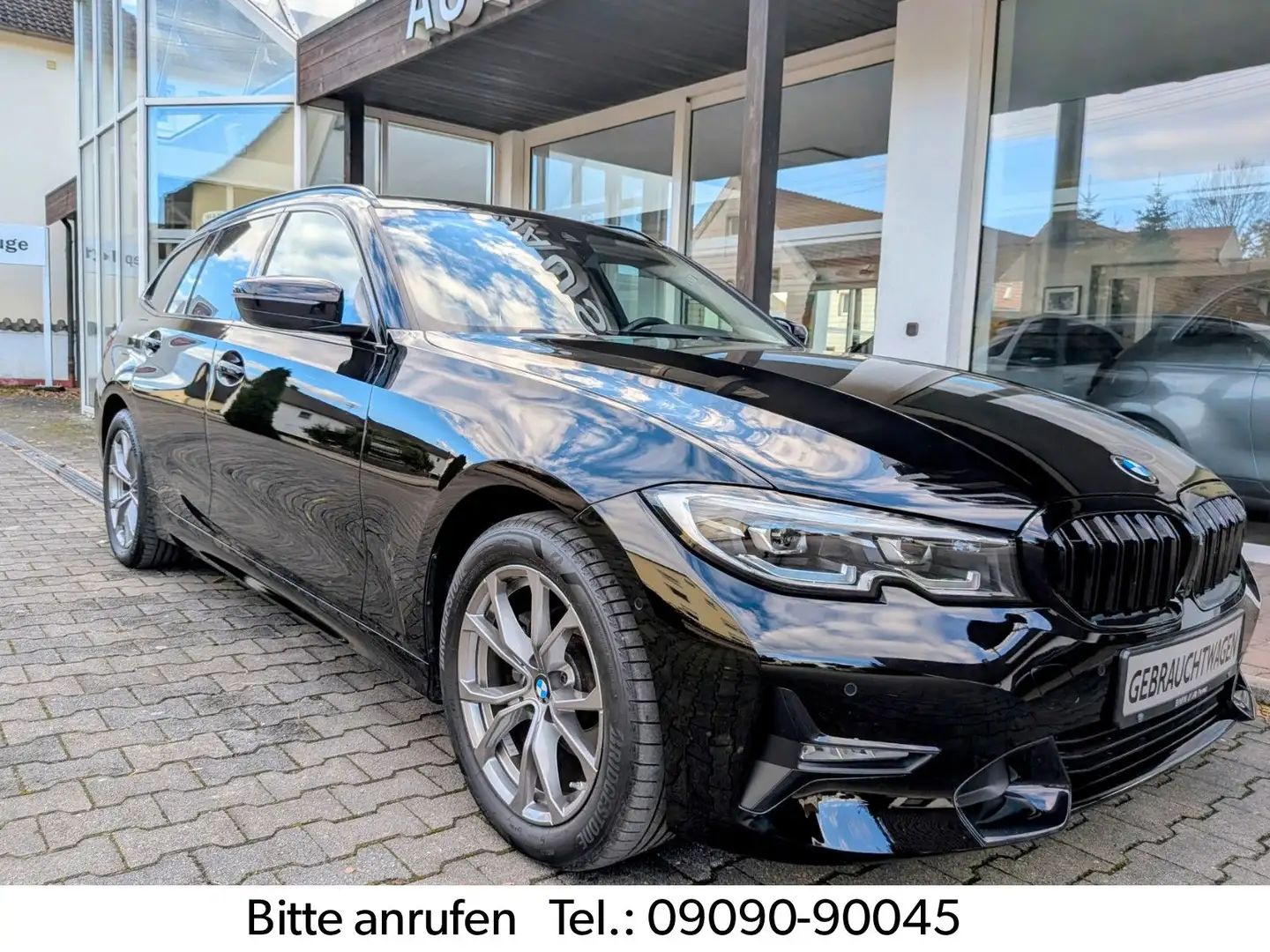 BMW 318 i Touring Sport Line *Kamera*Keyless*Wippen* Schwarz - 1
