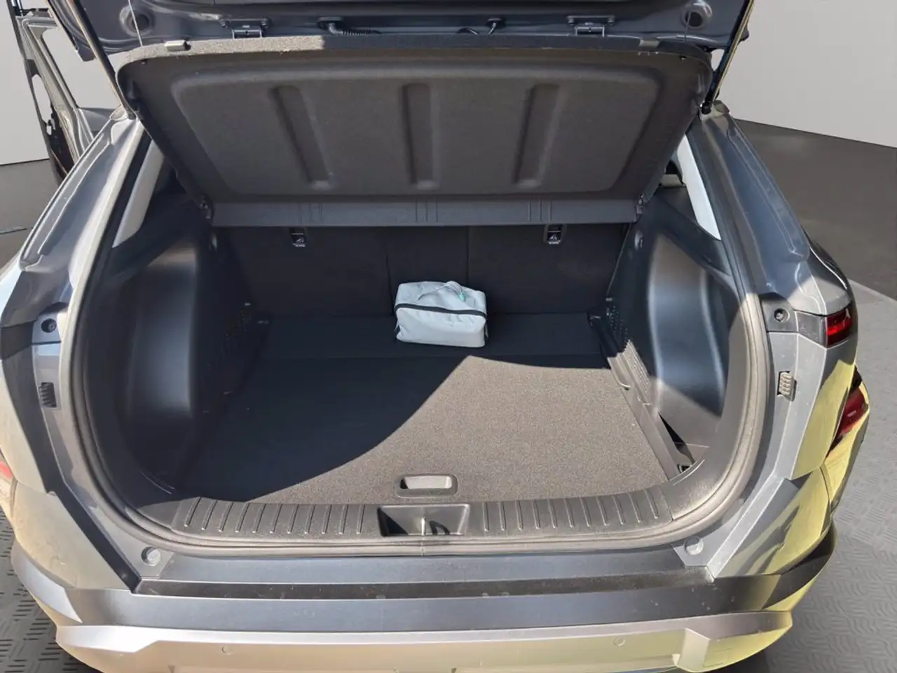 Hyundai KONA 1.0 t-gdi 48v x line 2wd 120cv mt 8
