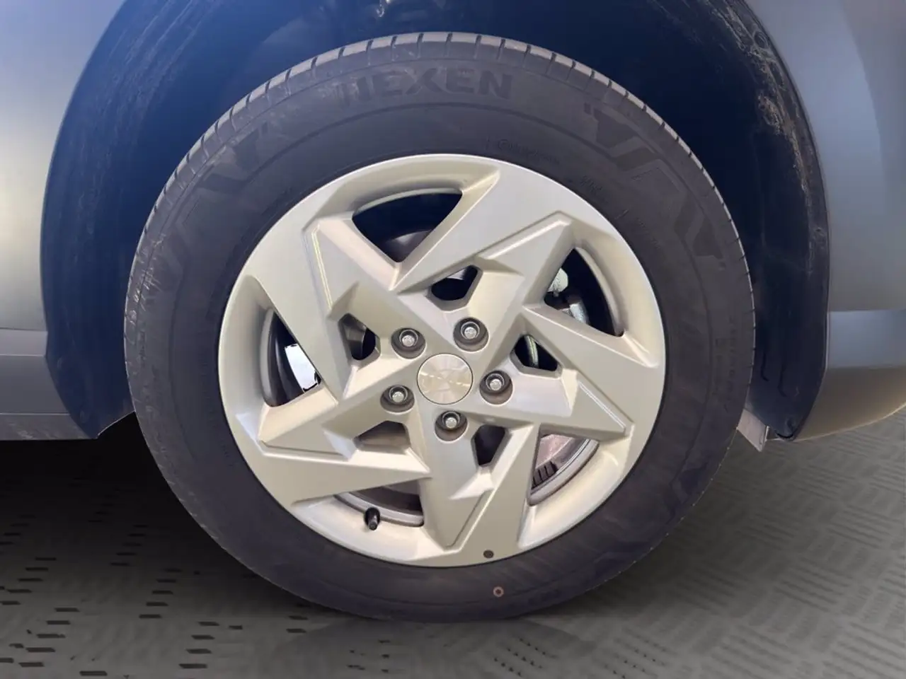 Hyundai KONA 1.0 t-gdi 48v x line 2wd 120cv mt 11